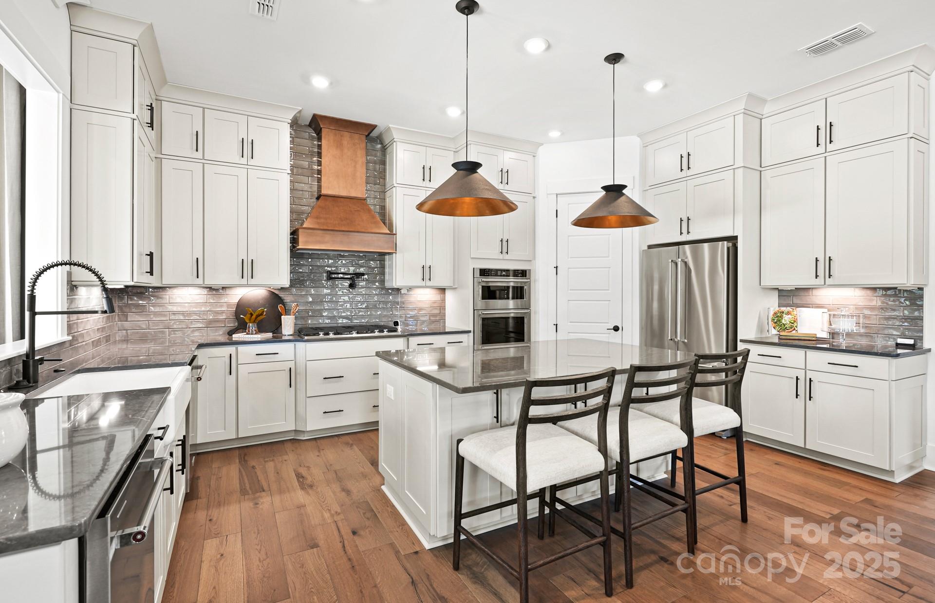 14012 Camden Close Circle Unit: 35