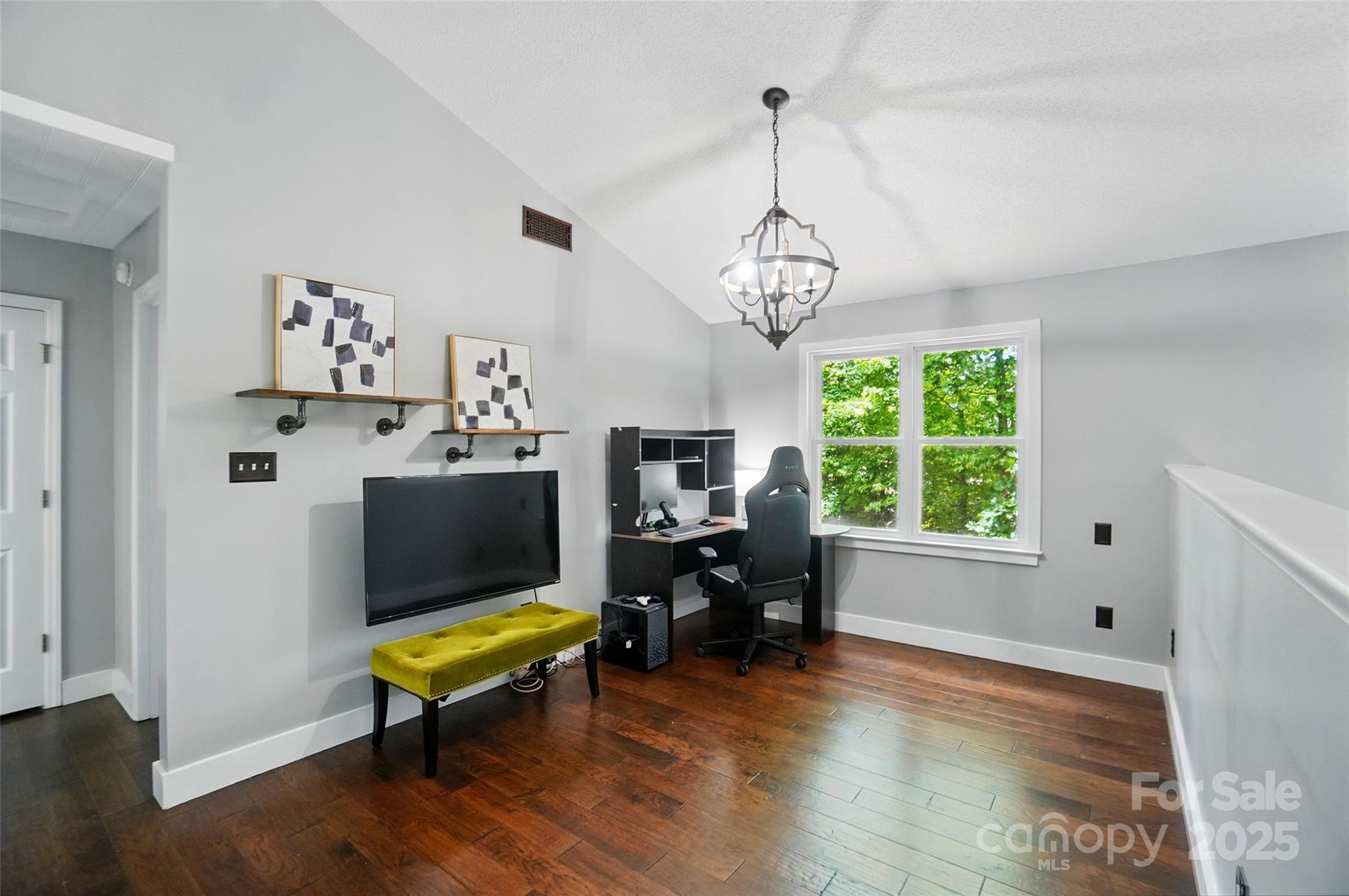 8501 Flanagan Court