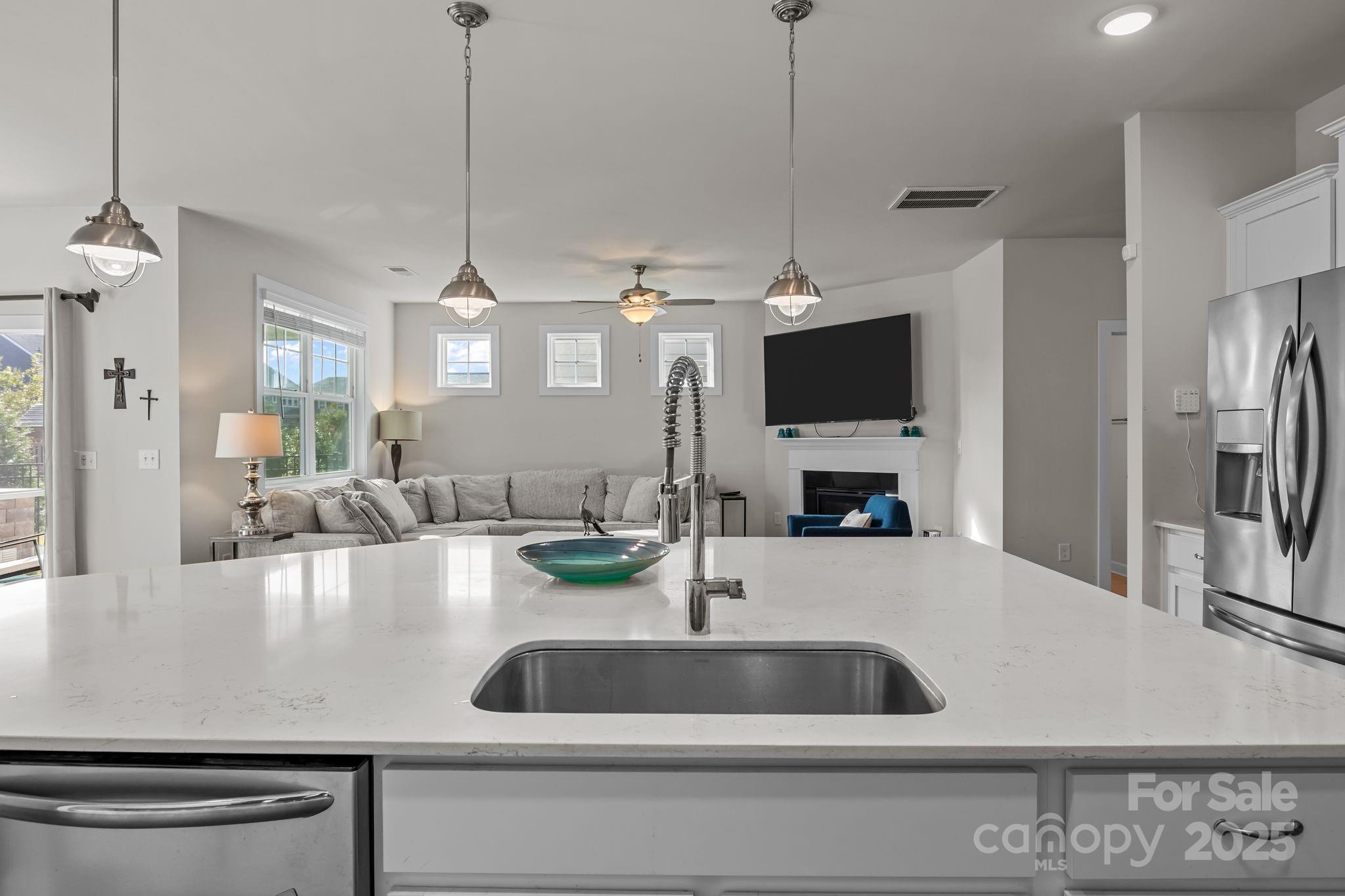 12020 Westbranch Parkway