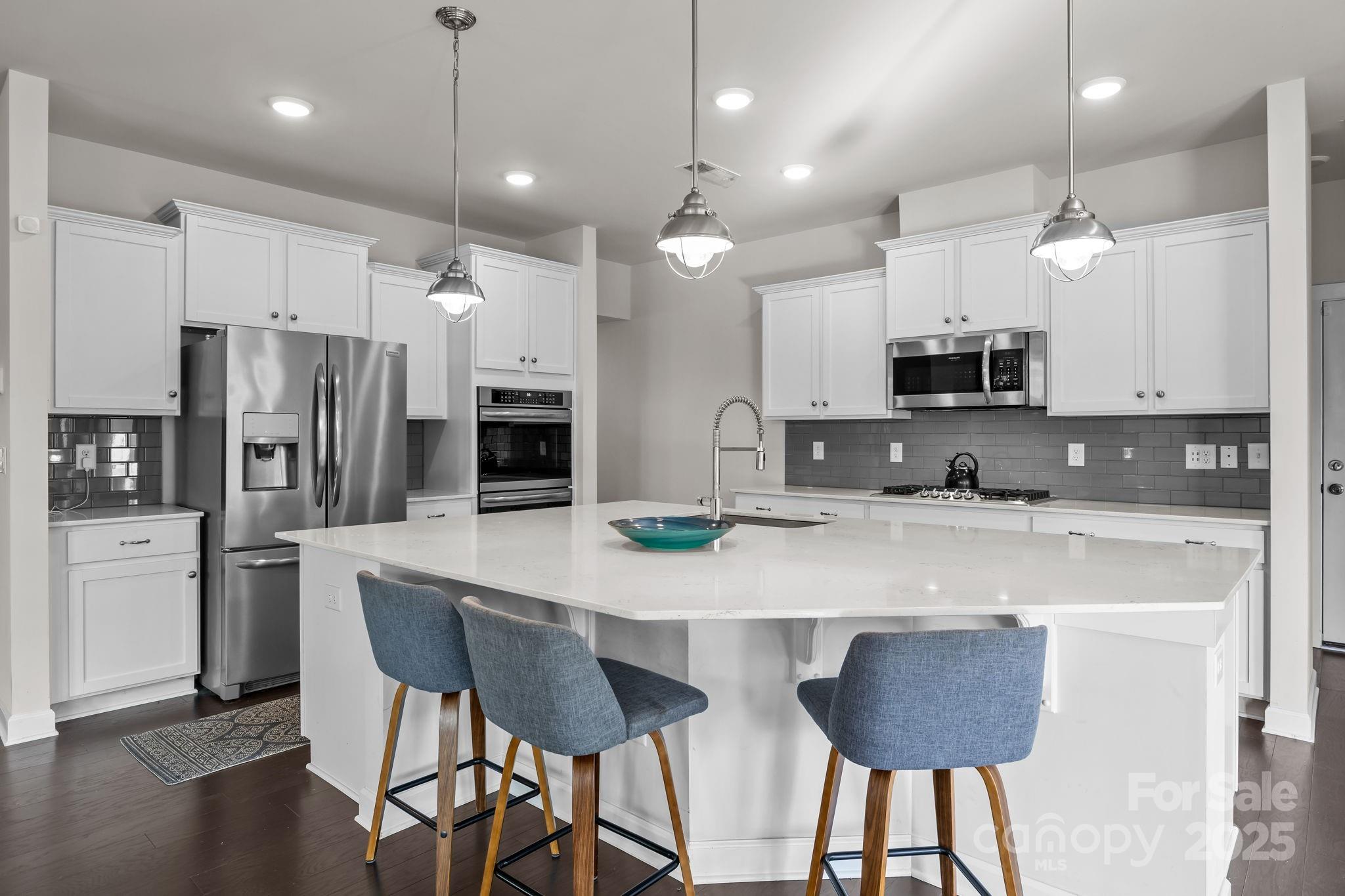 12020 Westbranch Parkway