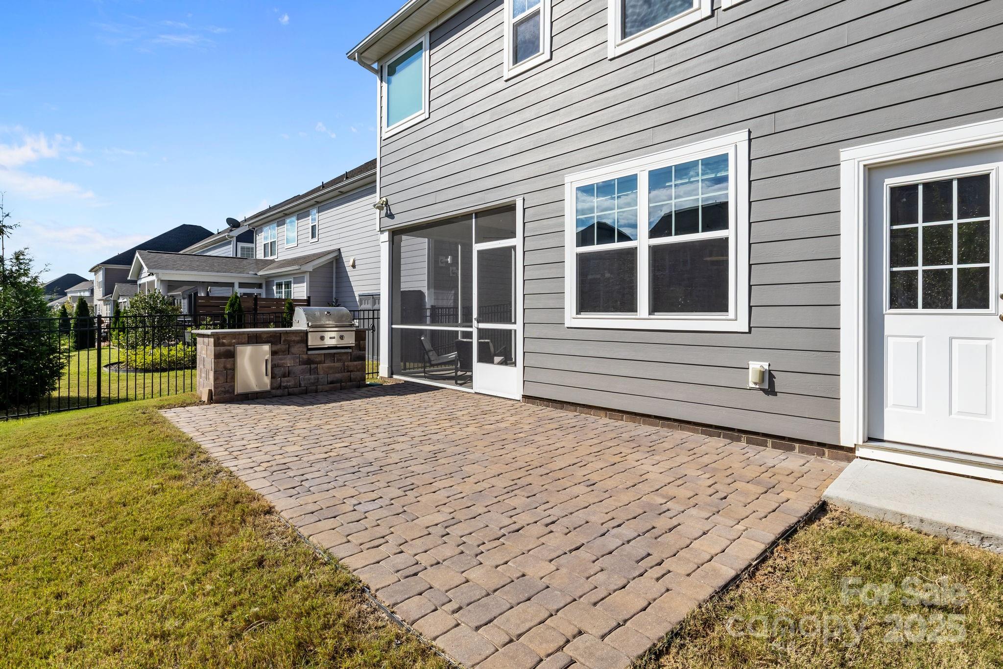 12020 Westbranch Parkway
