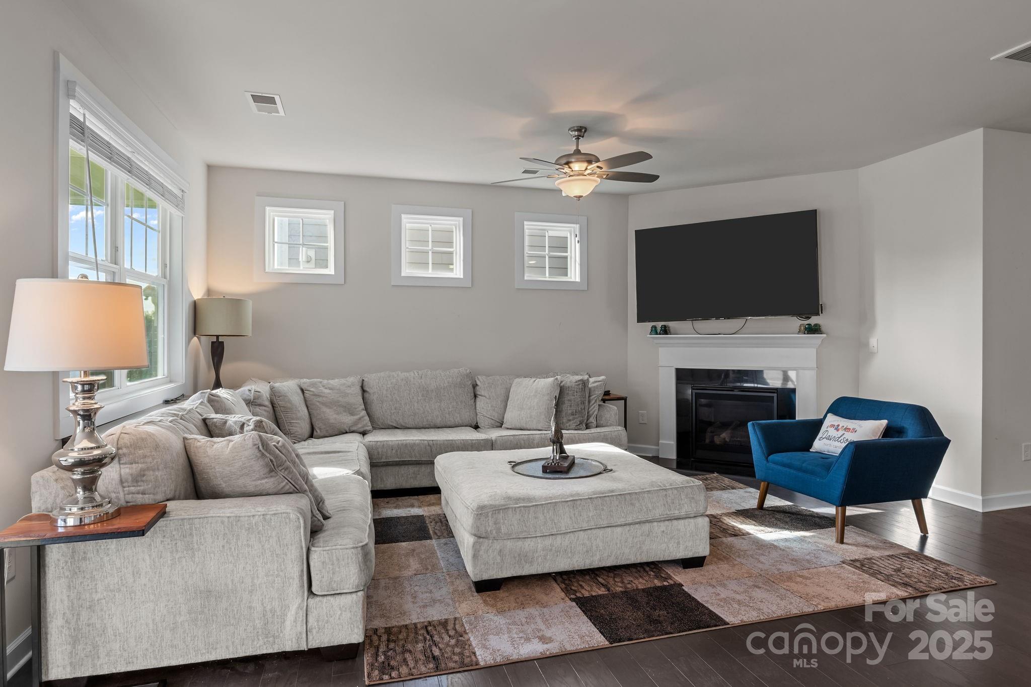 12020 Westbranch Parkway