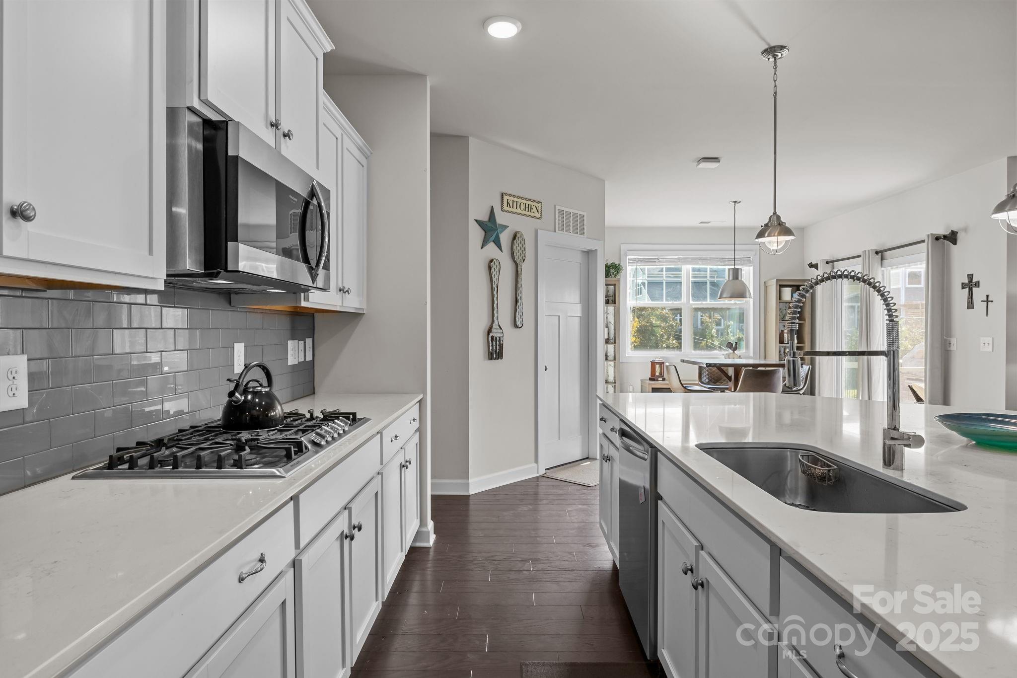 12020 Westbranch Parkway