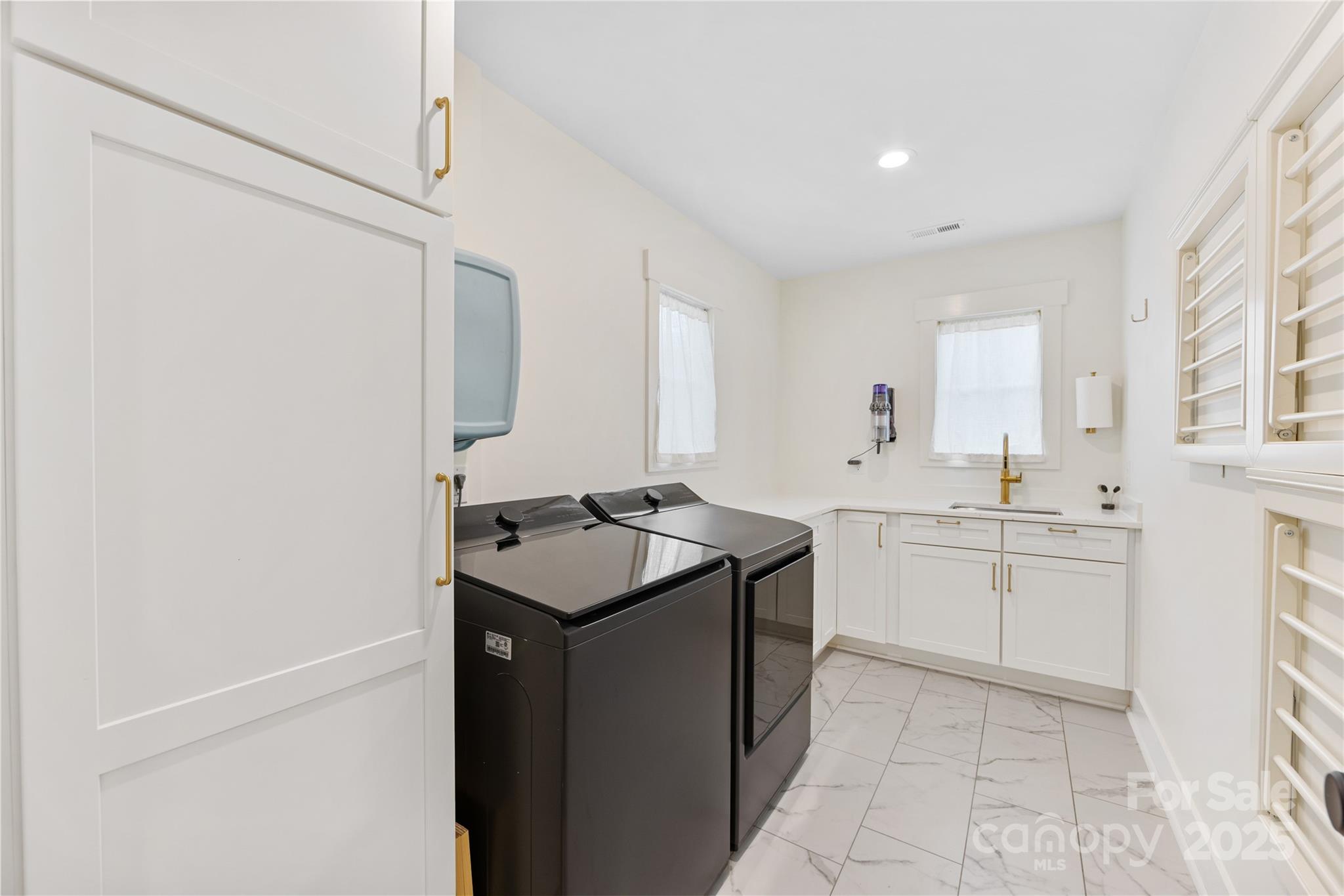 103 Hillside Drive
