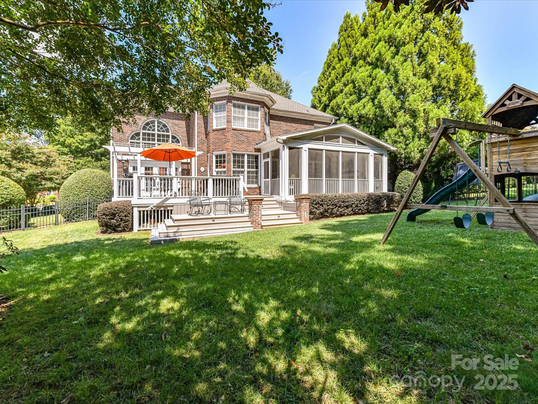 18833 Dembridge Drive