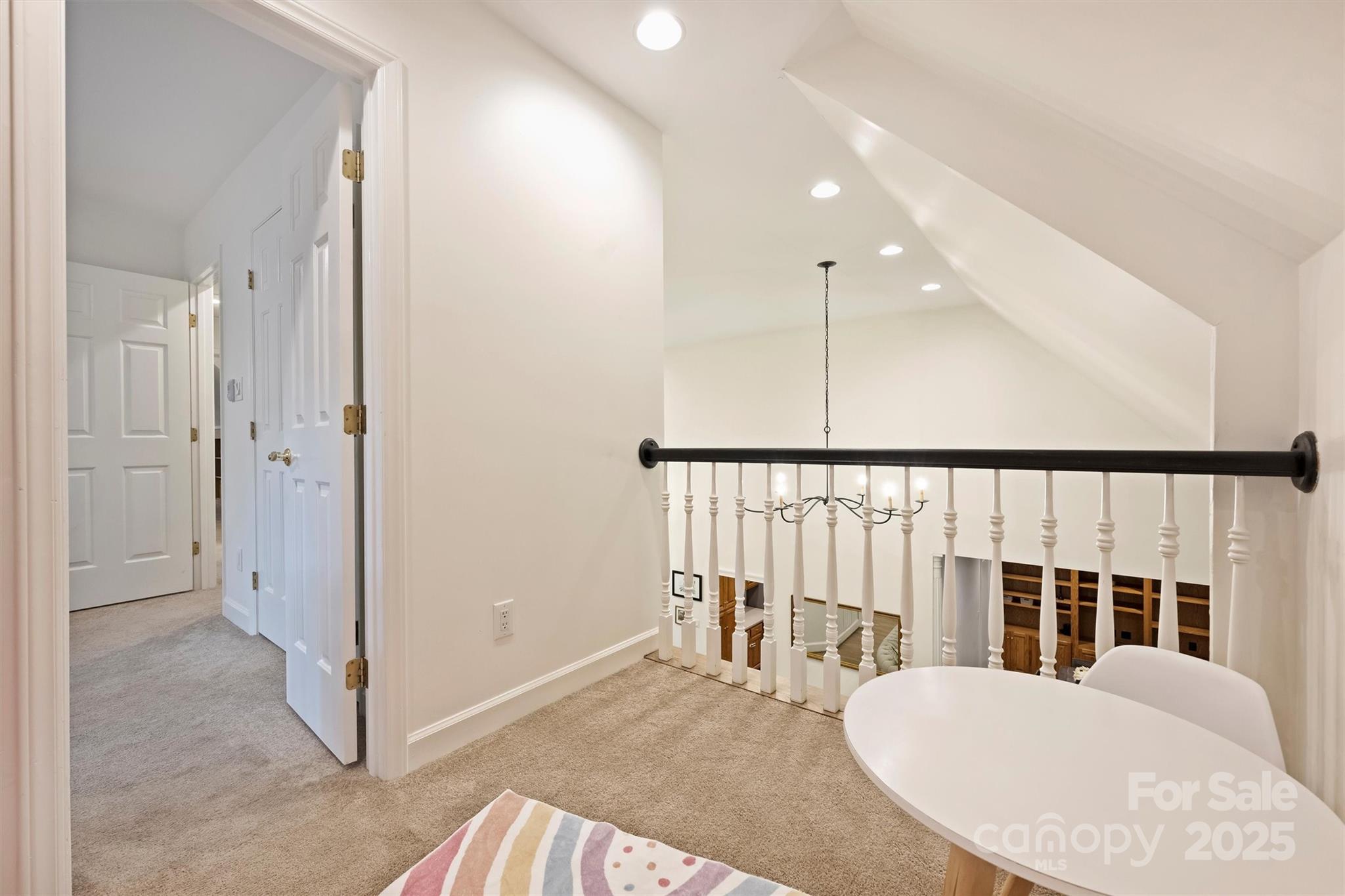 13428 Scanlan Way