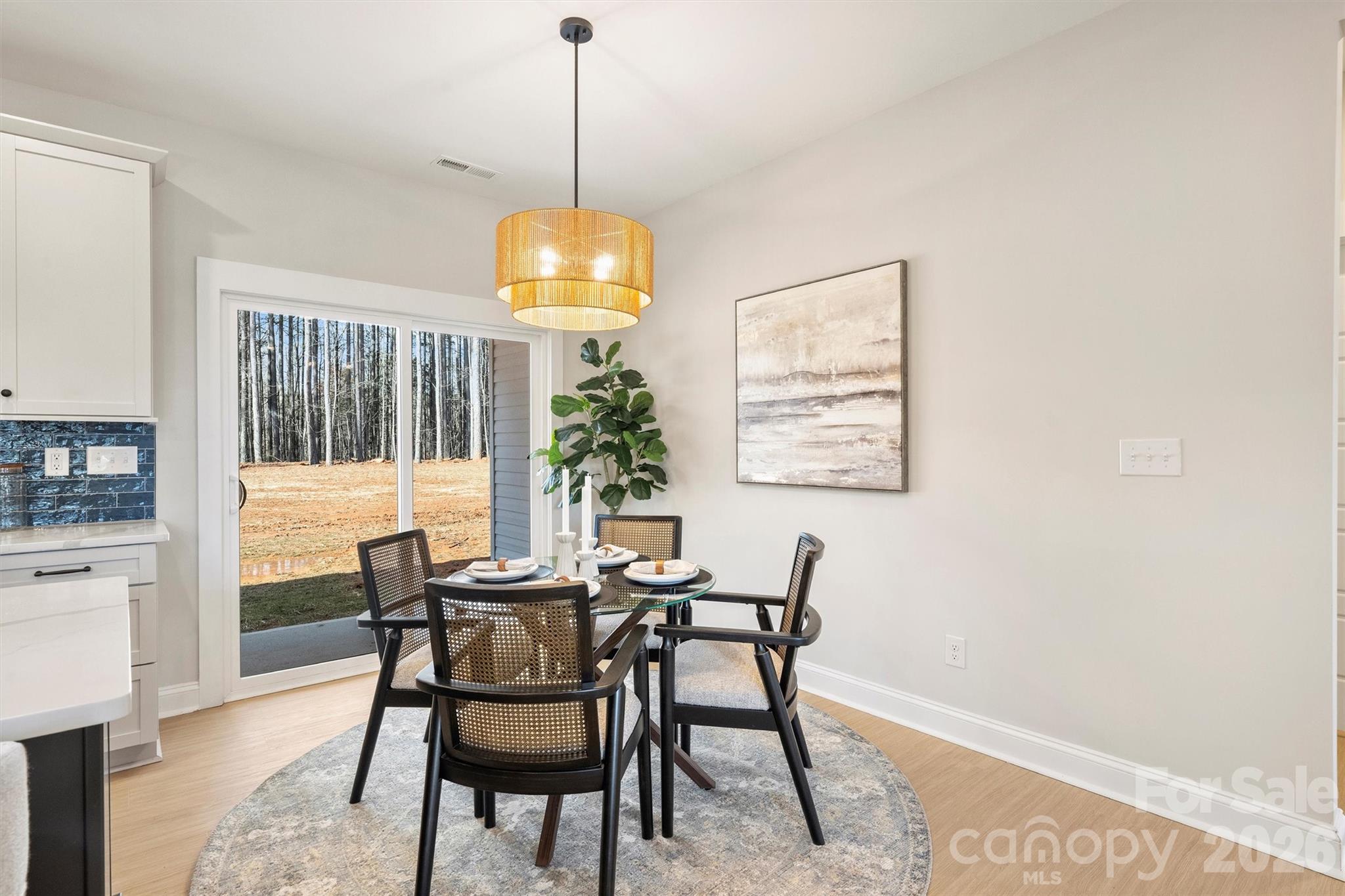 2295 Lee Lawing Road