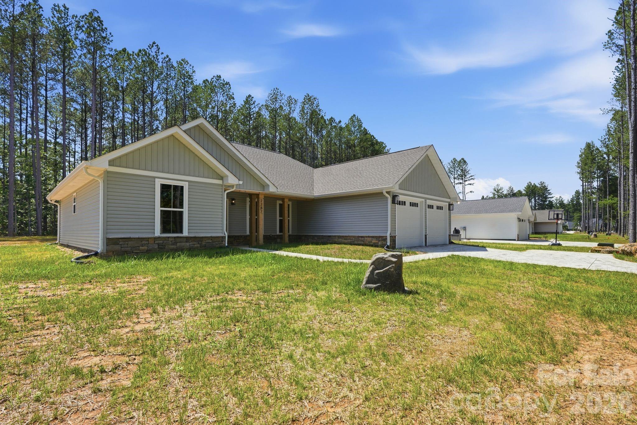 2287 Lee Lawing Road