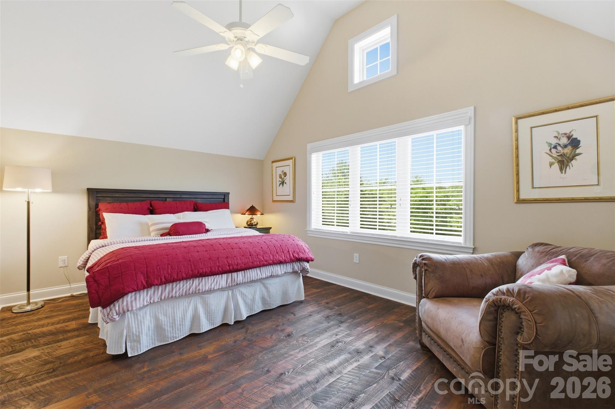 425 Bridlepath Trail
