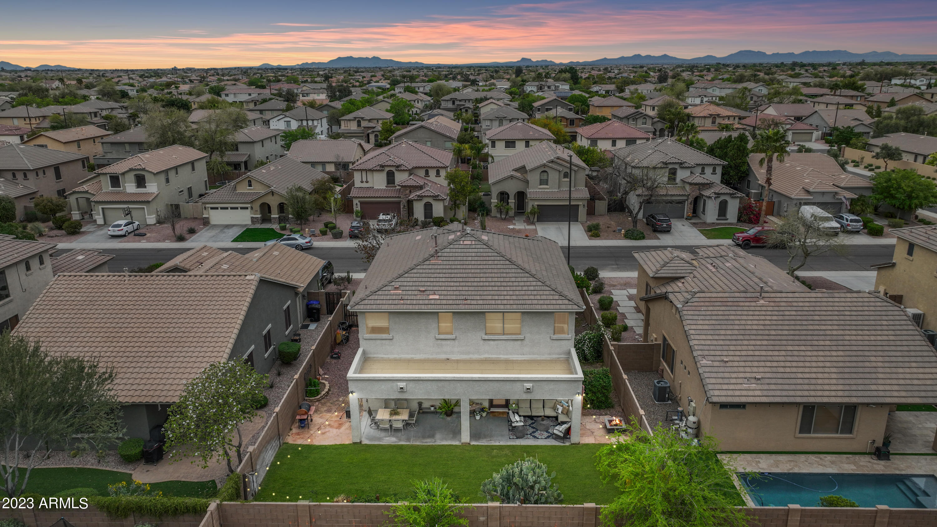 3357 E MERLOT Street