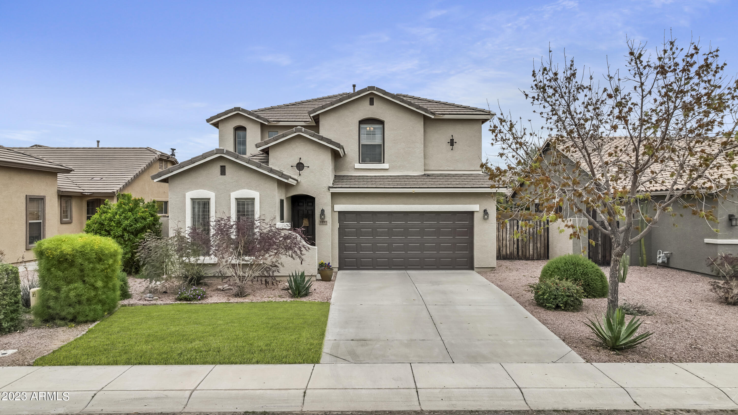 3357 E MERLOT Street