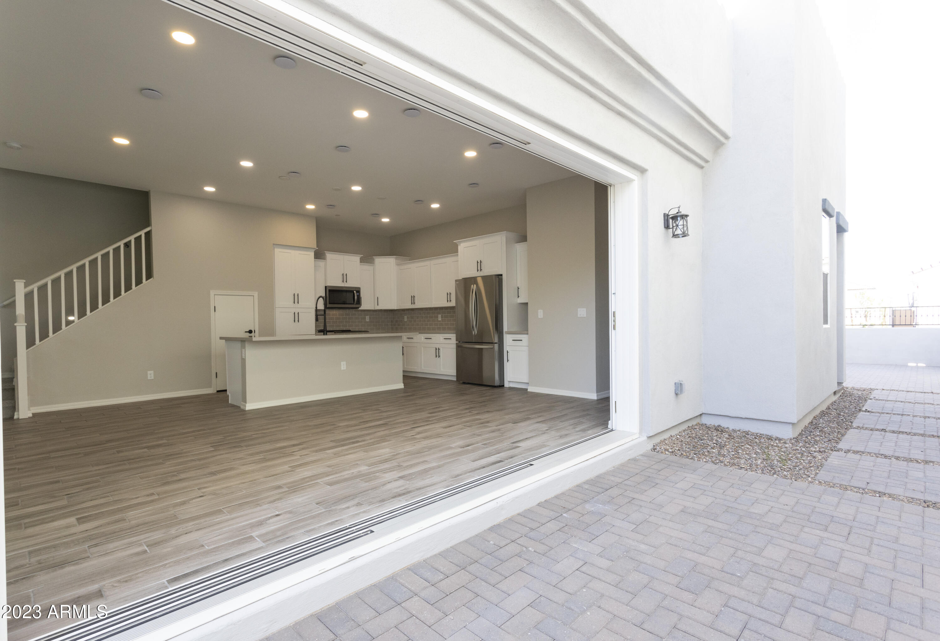2445 E LARK Street
