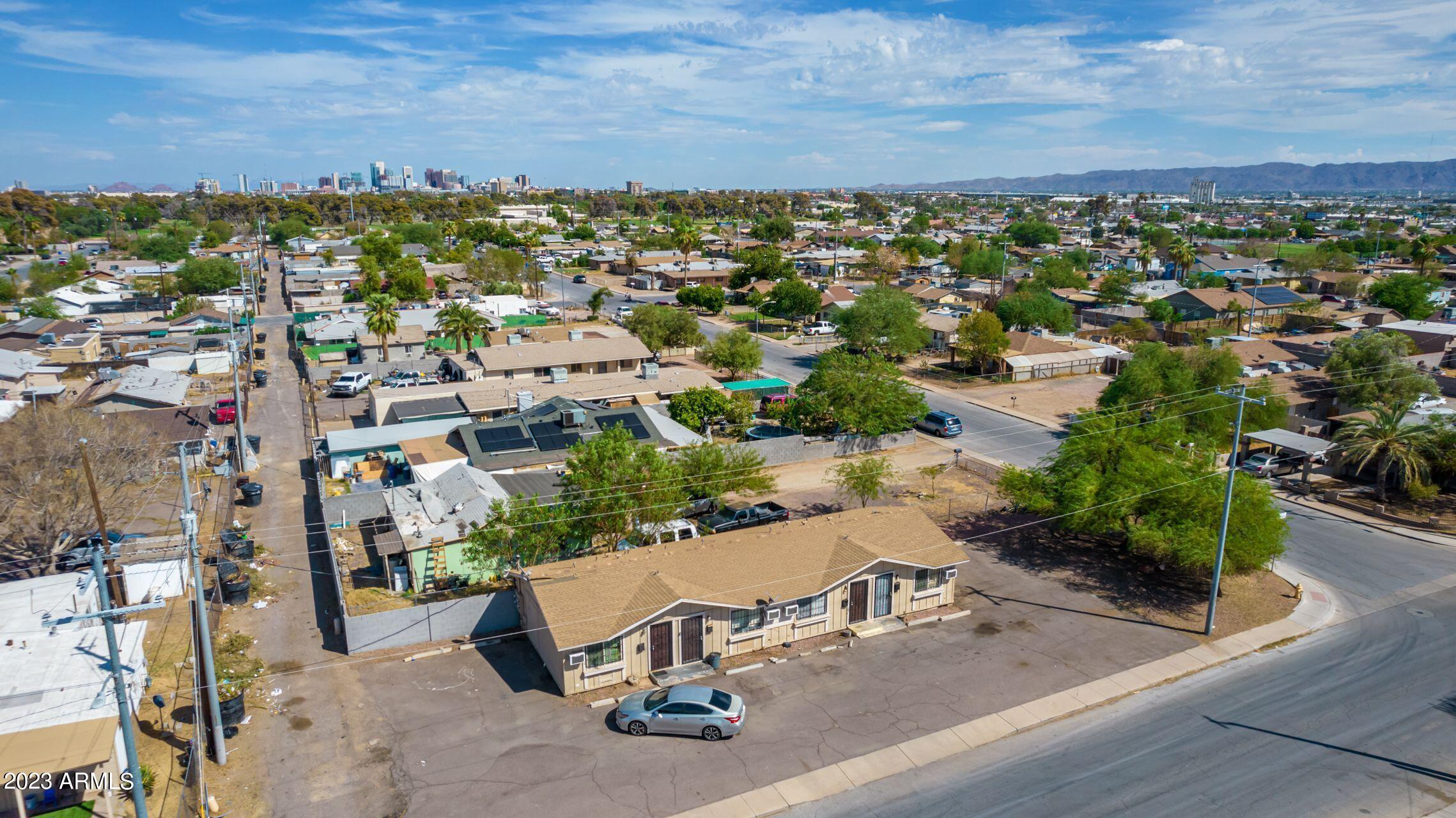 2850 W PIERCE Street