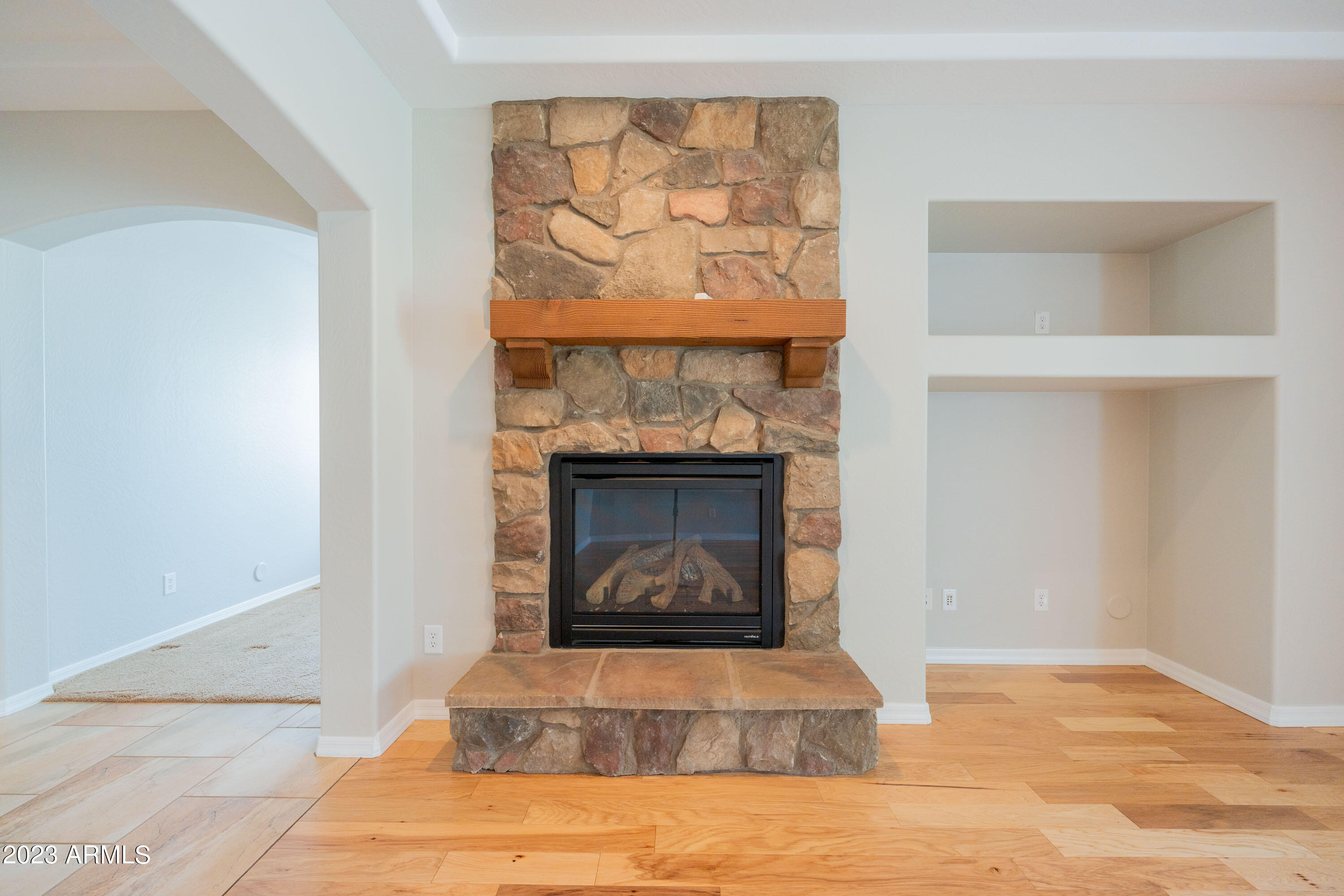 1644 W PELICAN Court