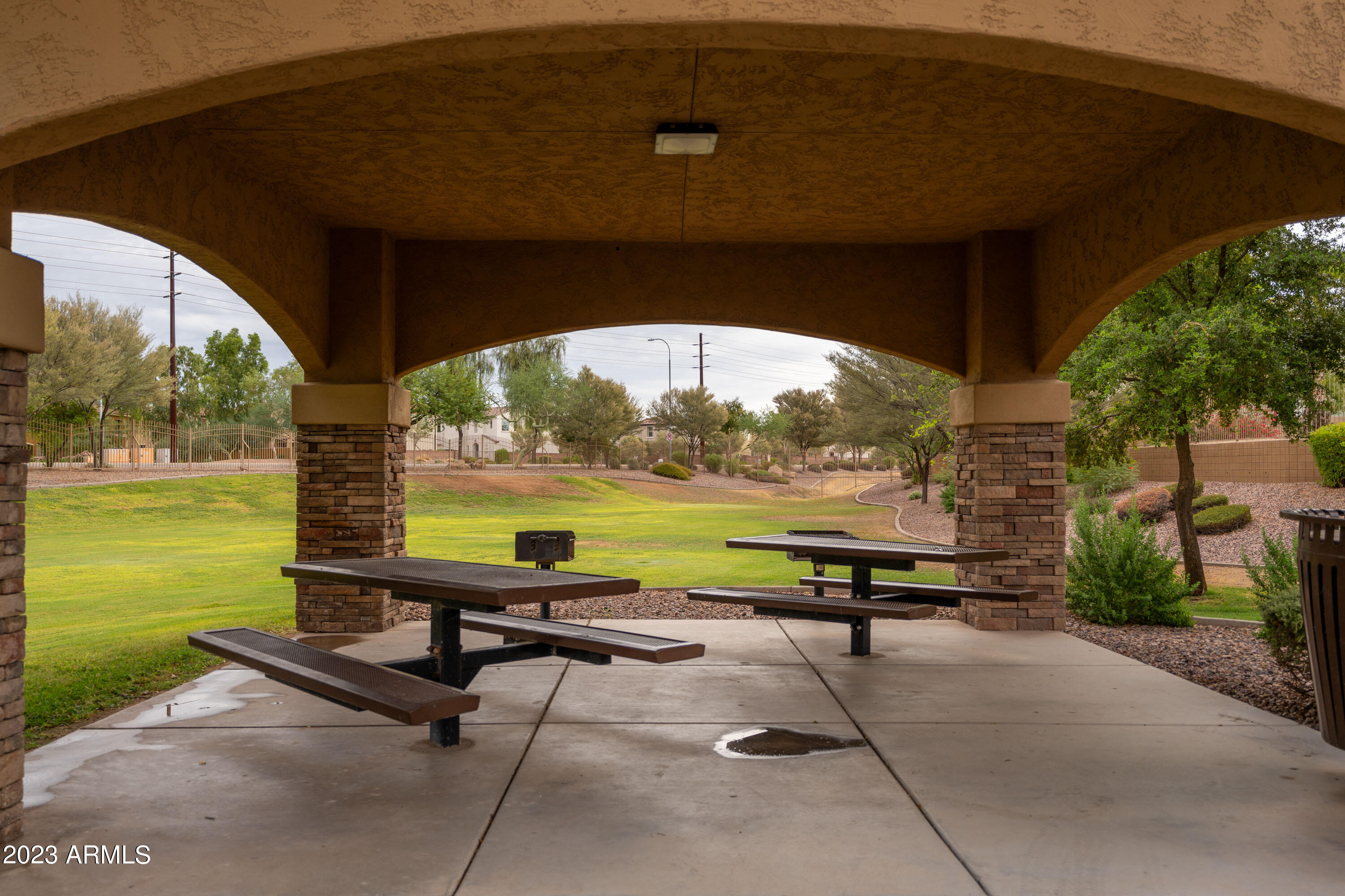 1644 W PELICAN Court