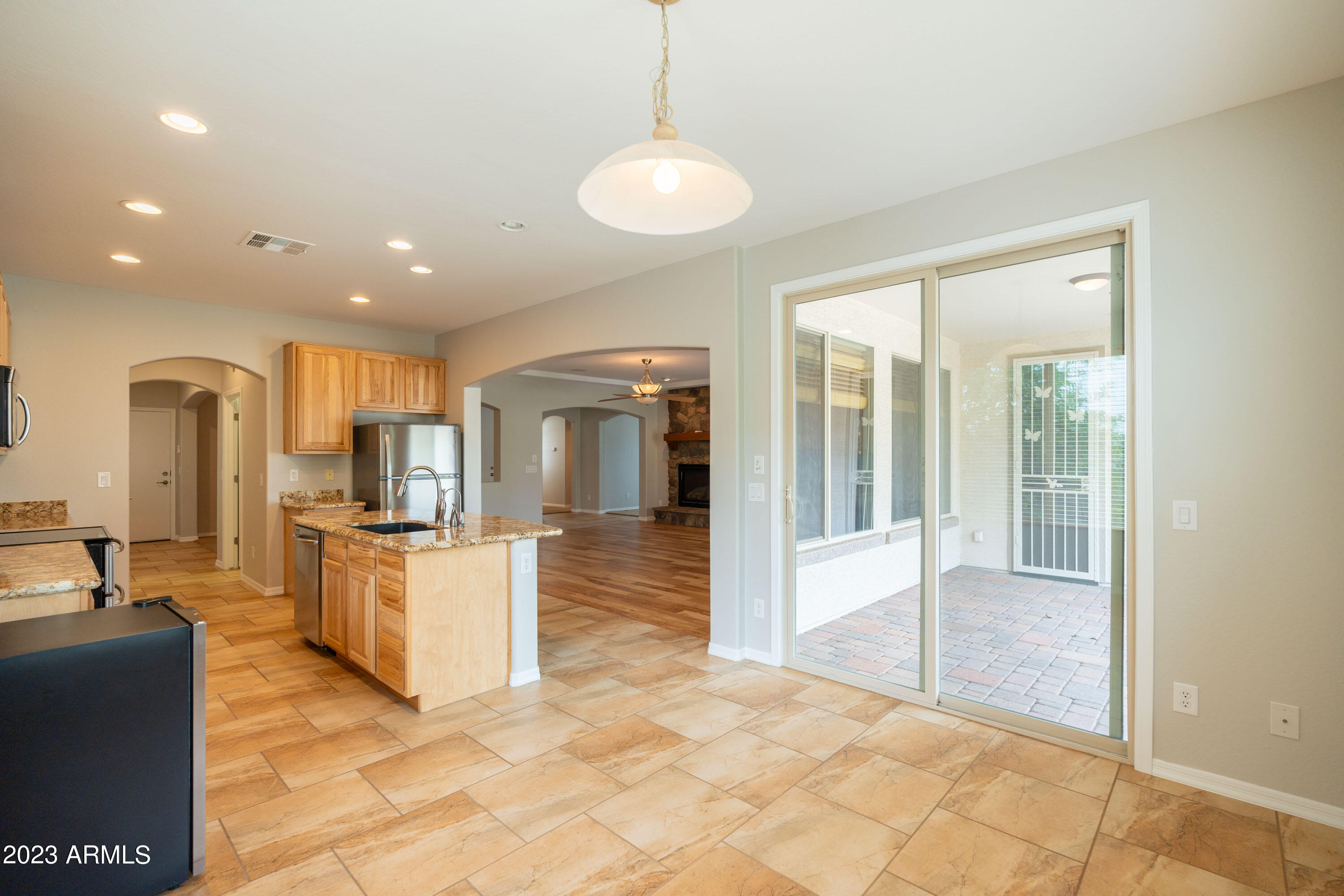 1644 W PELICAN Court