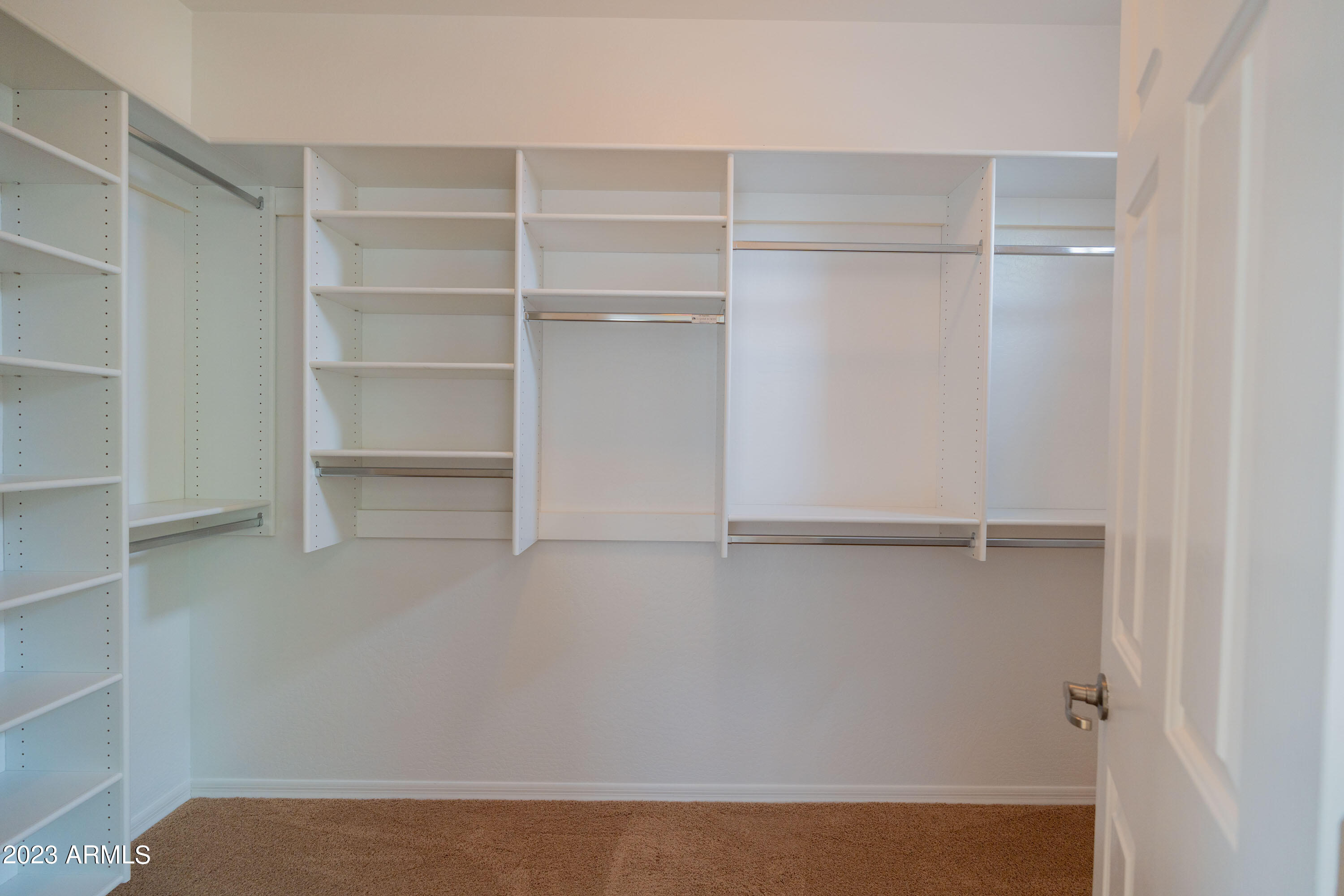 1644 W PELICAN Court