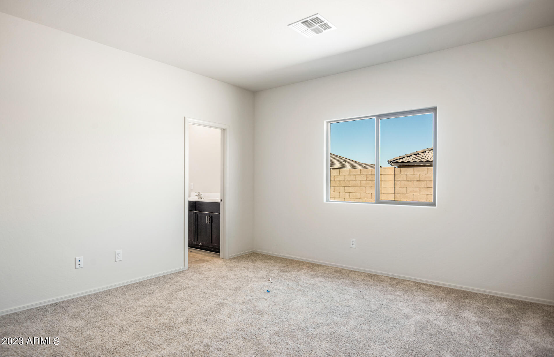 43662 W CYPRESS Lane
