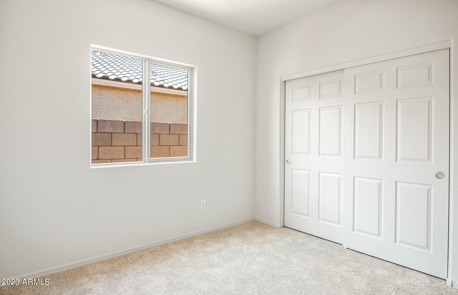43662 W CYPRESS Lane