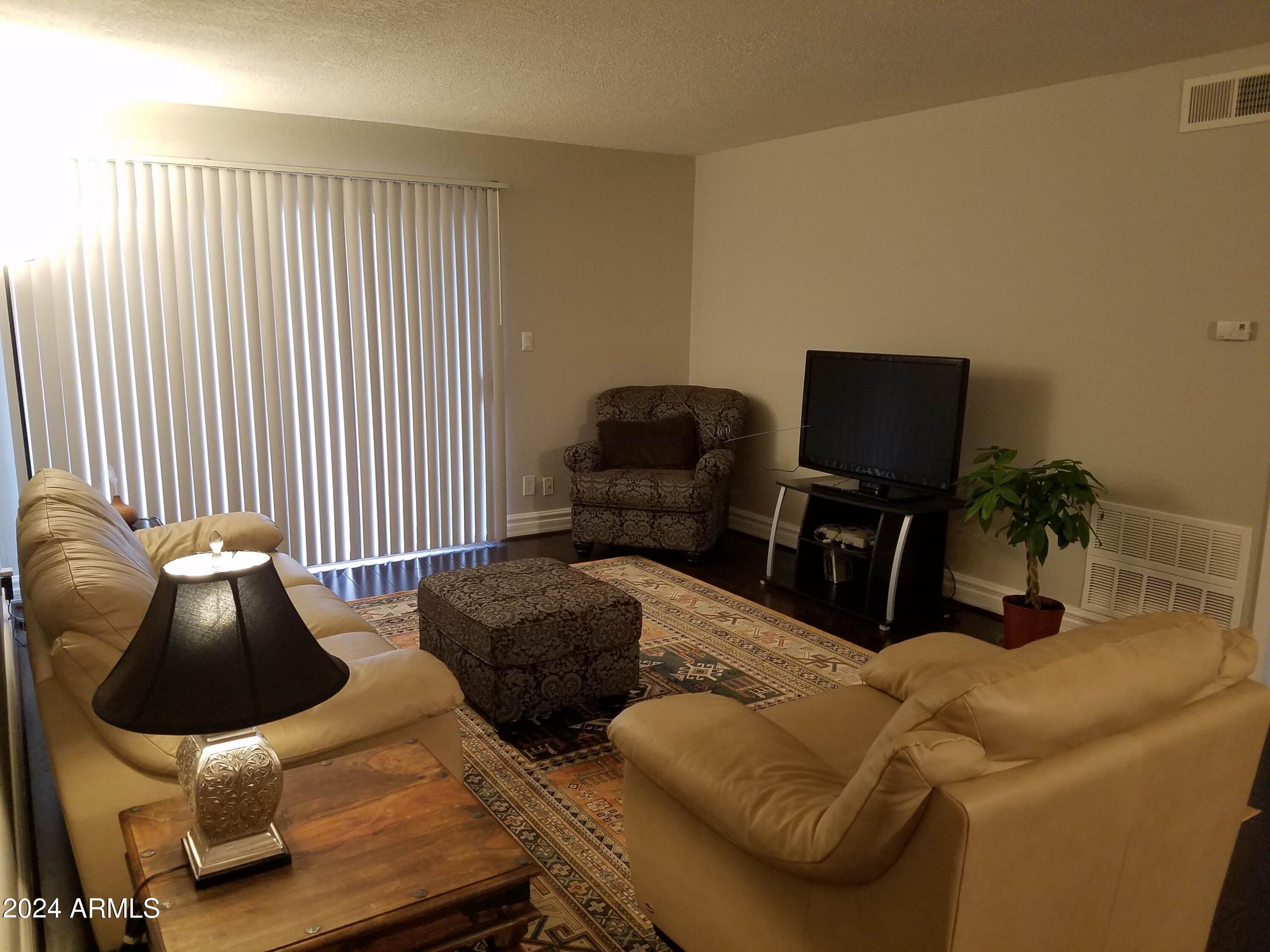 3825 E CAMELBACK Road # 134