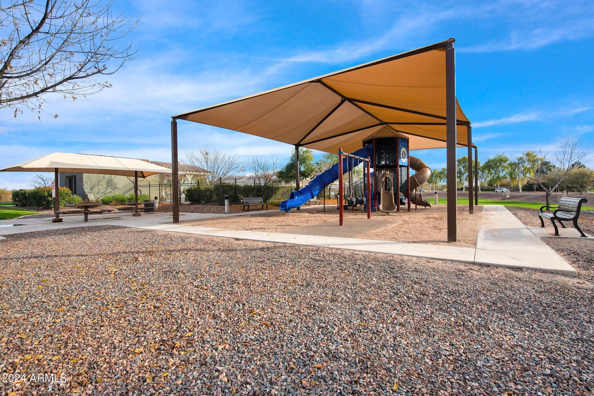 41317 W CARLISLE Lane