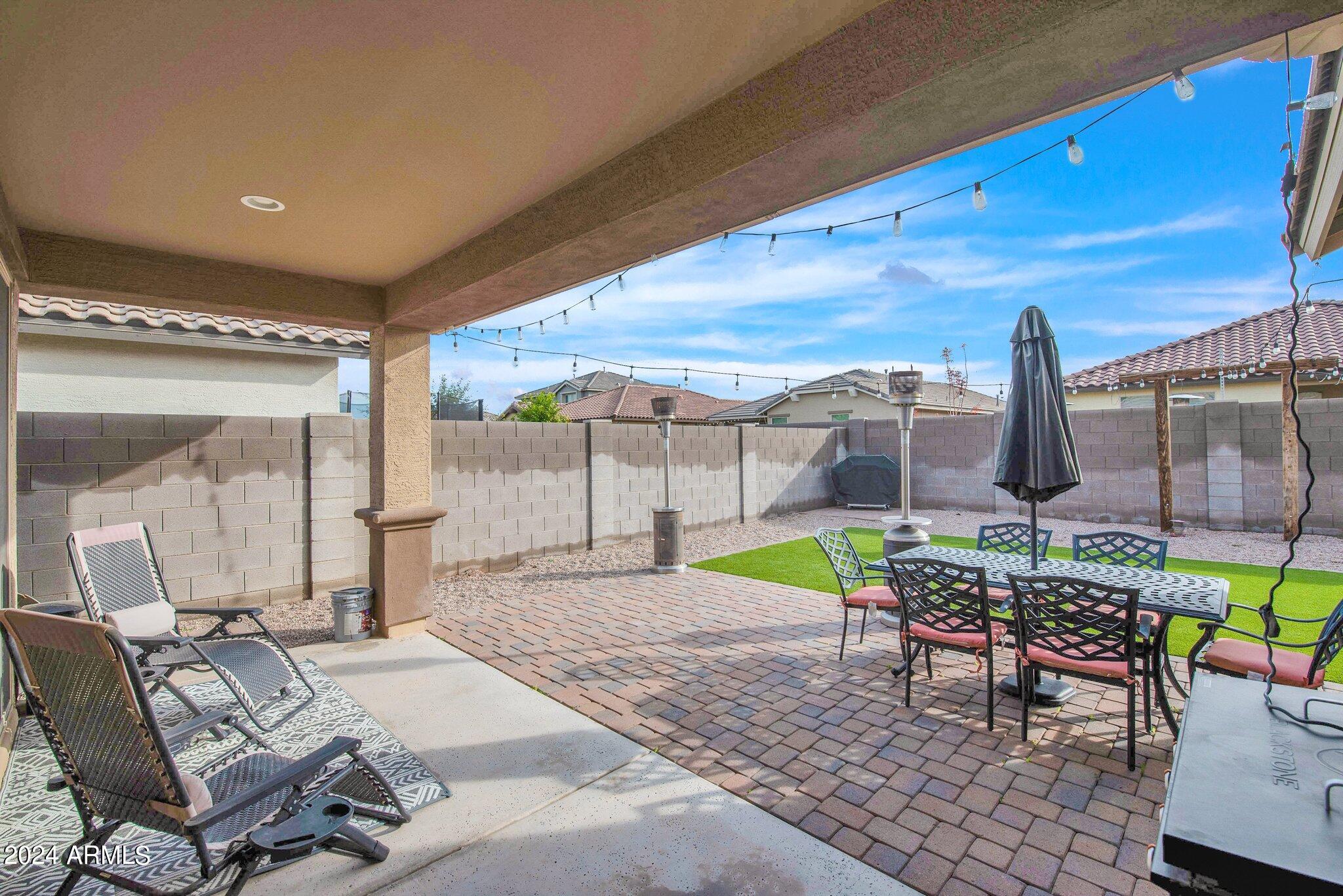 41317 W CARLISLE Lane