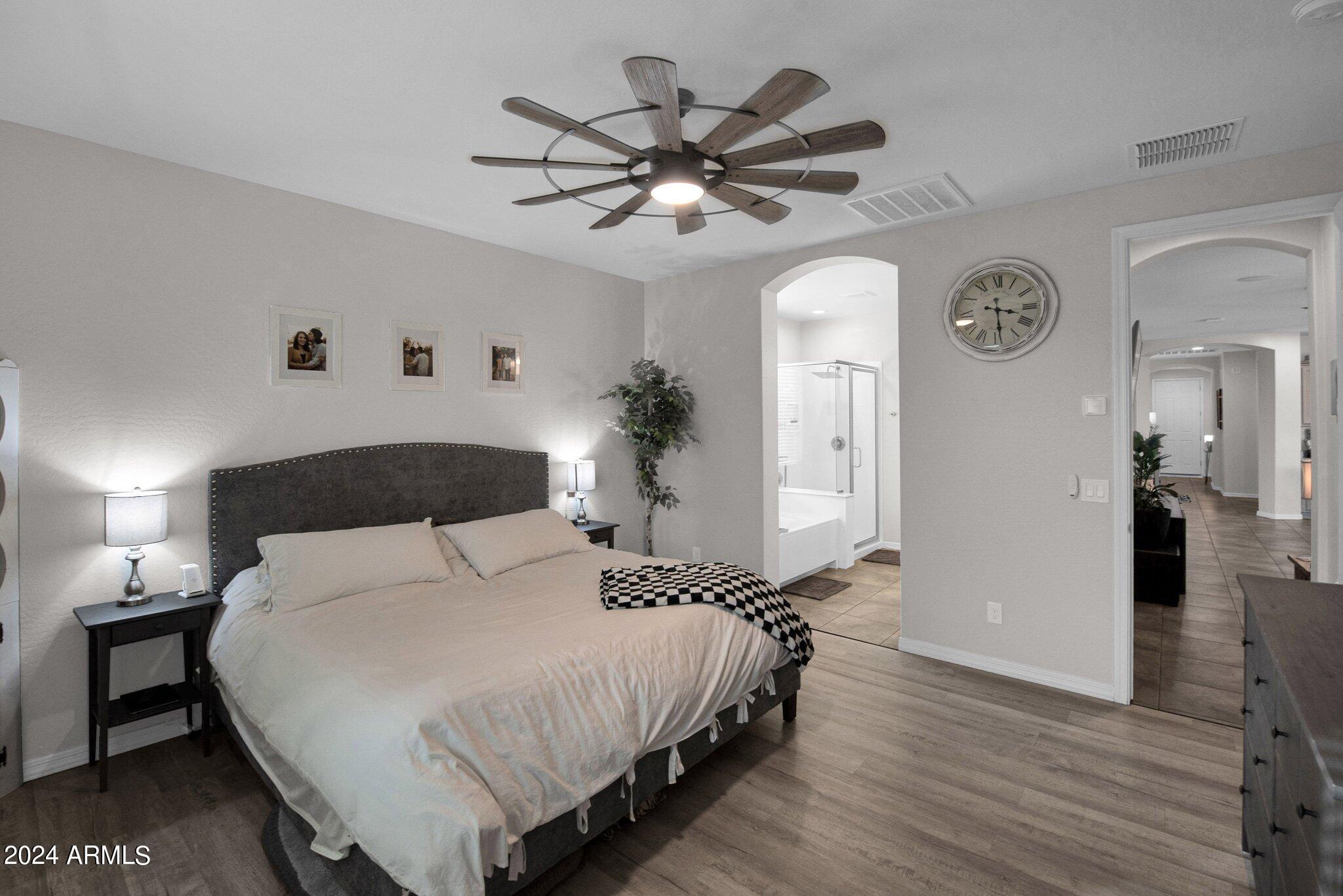 41317 W CARLISLE Lane