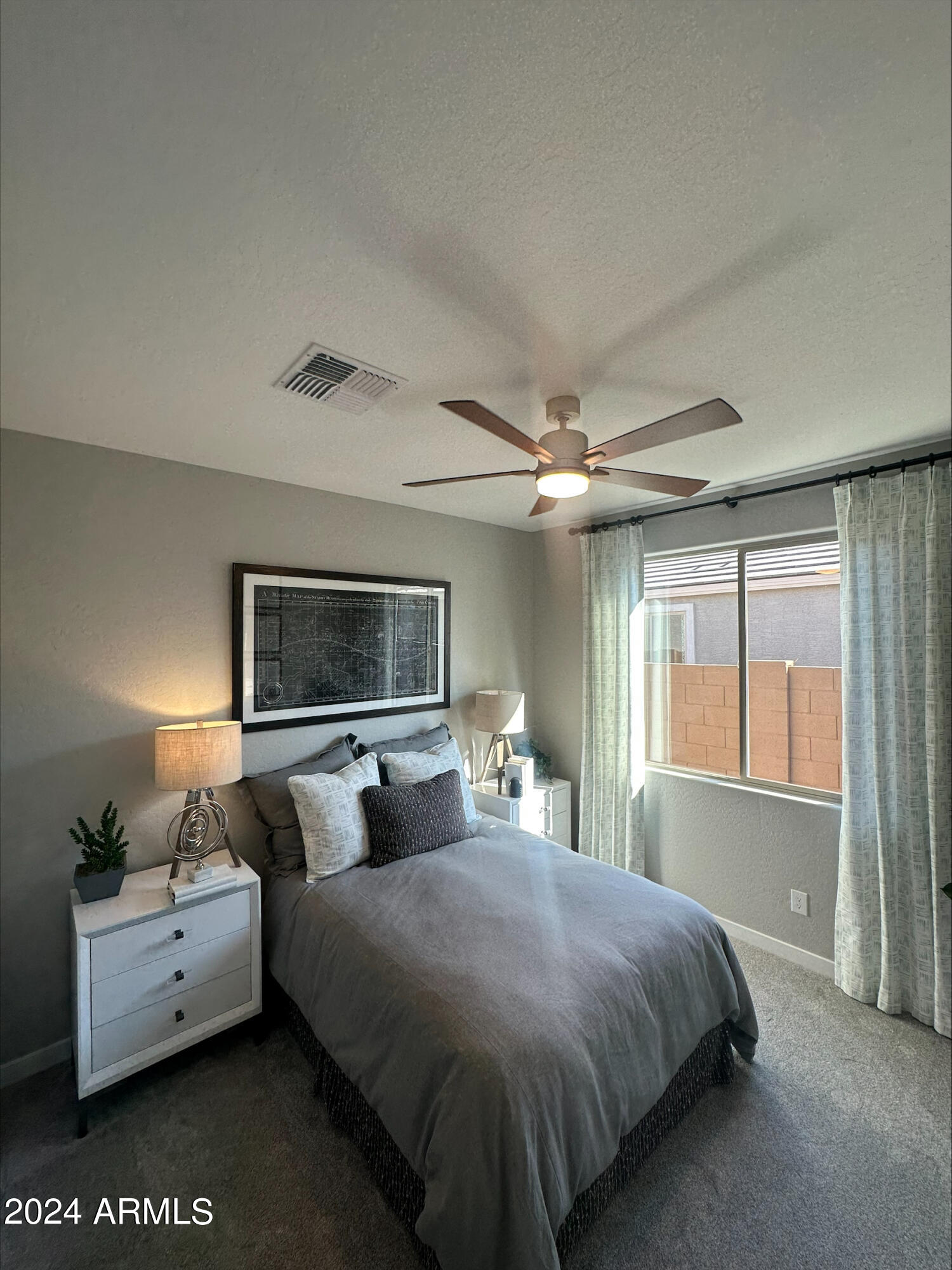 1283 N TOPAZ Trail