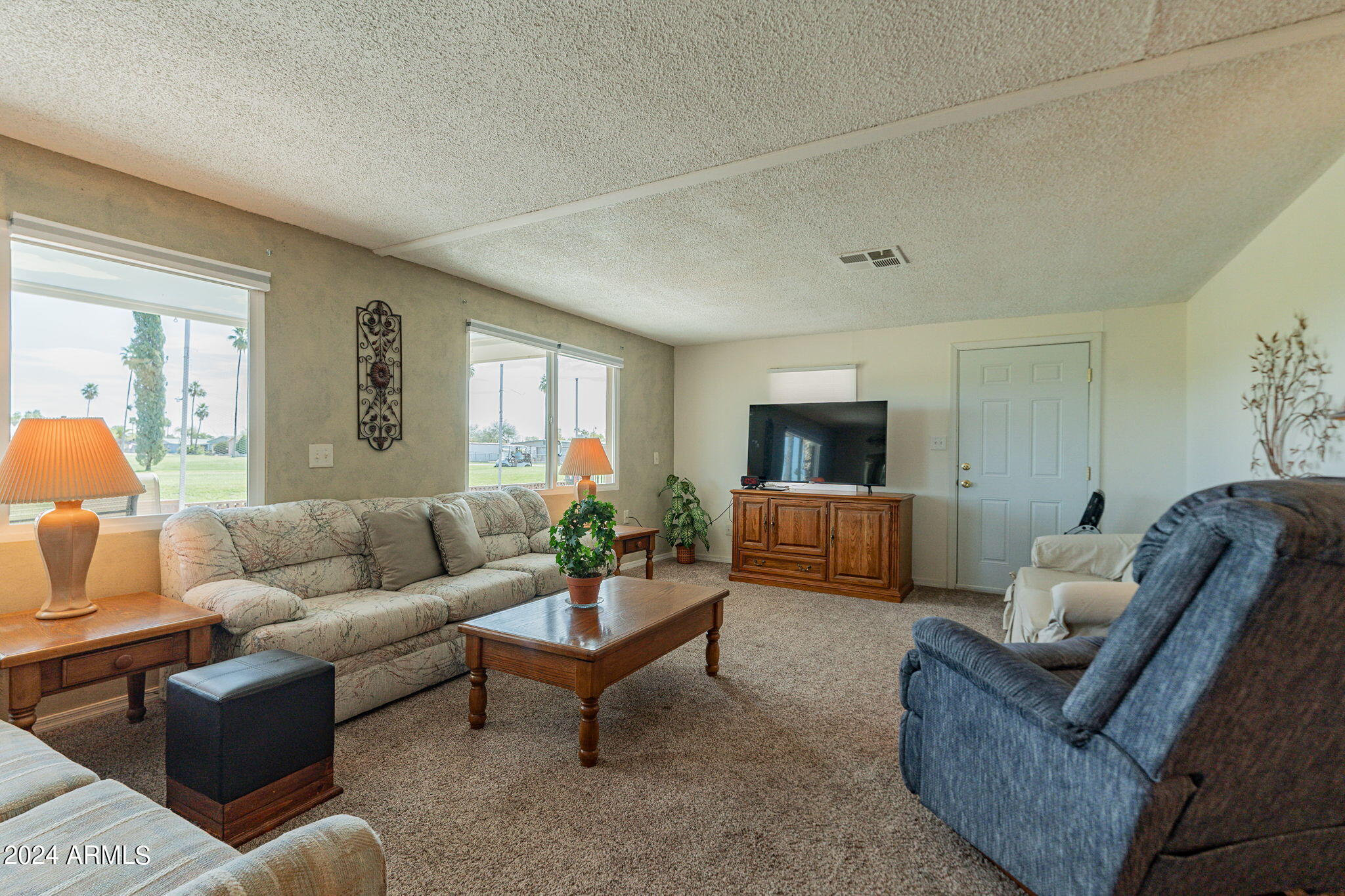 1925 S 72ND Street