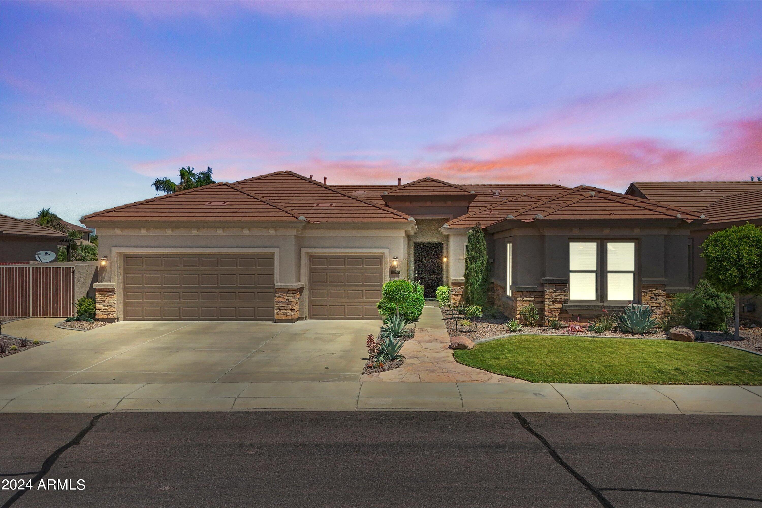 2700 E HAZELTINE Way