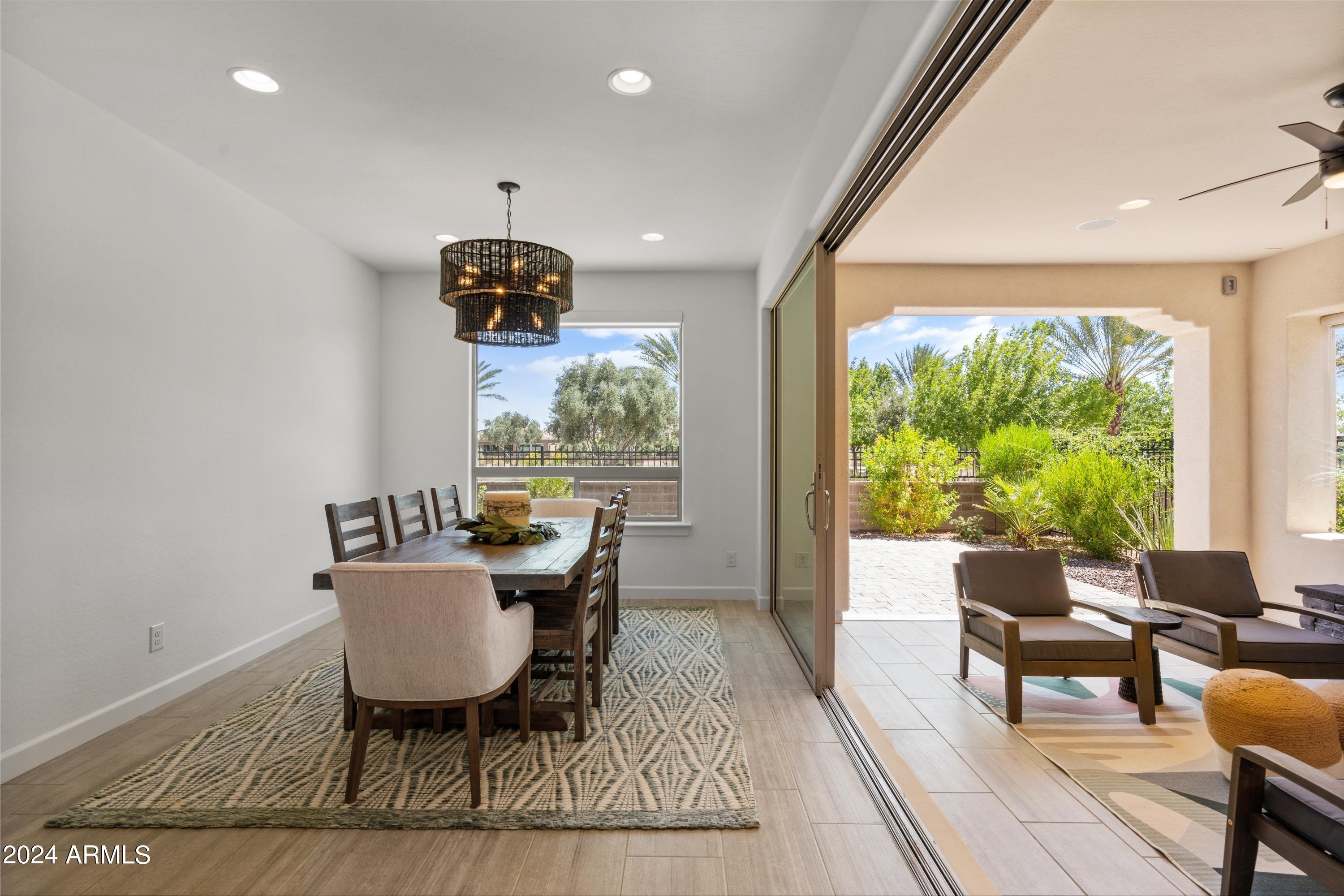 309 E SANTA LUCIA Lane