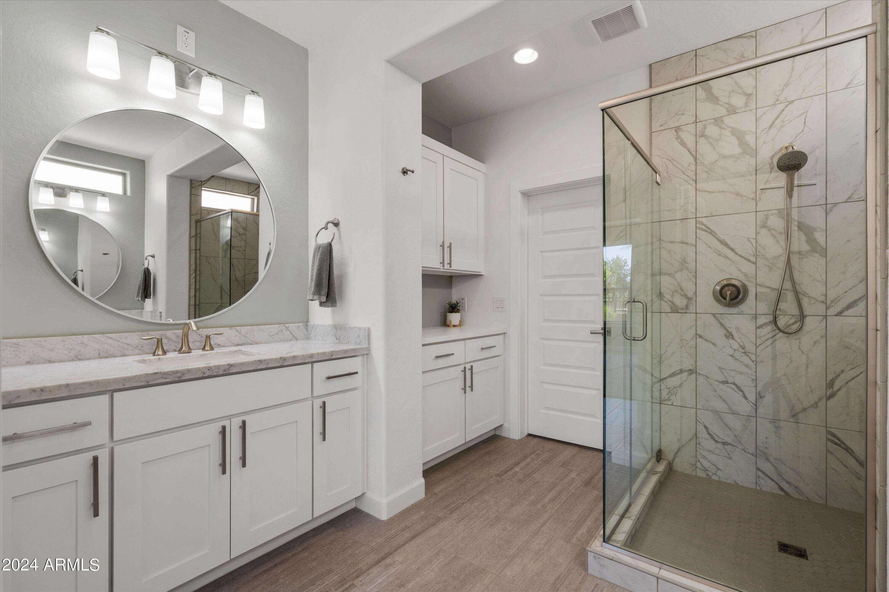 309 E SANTA LUCIA Lane