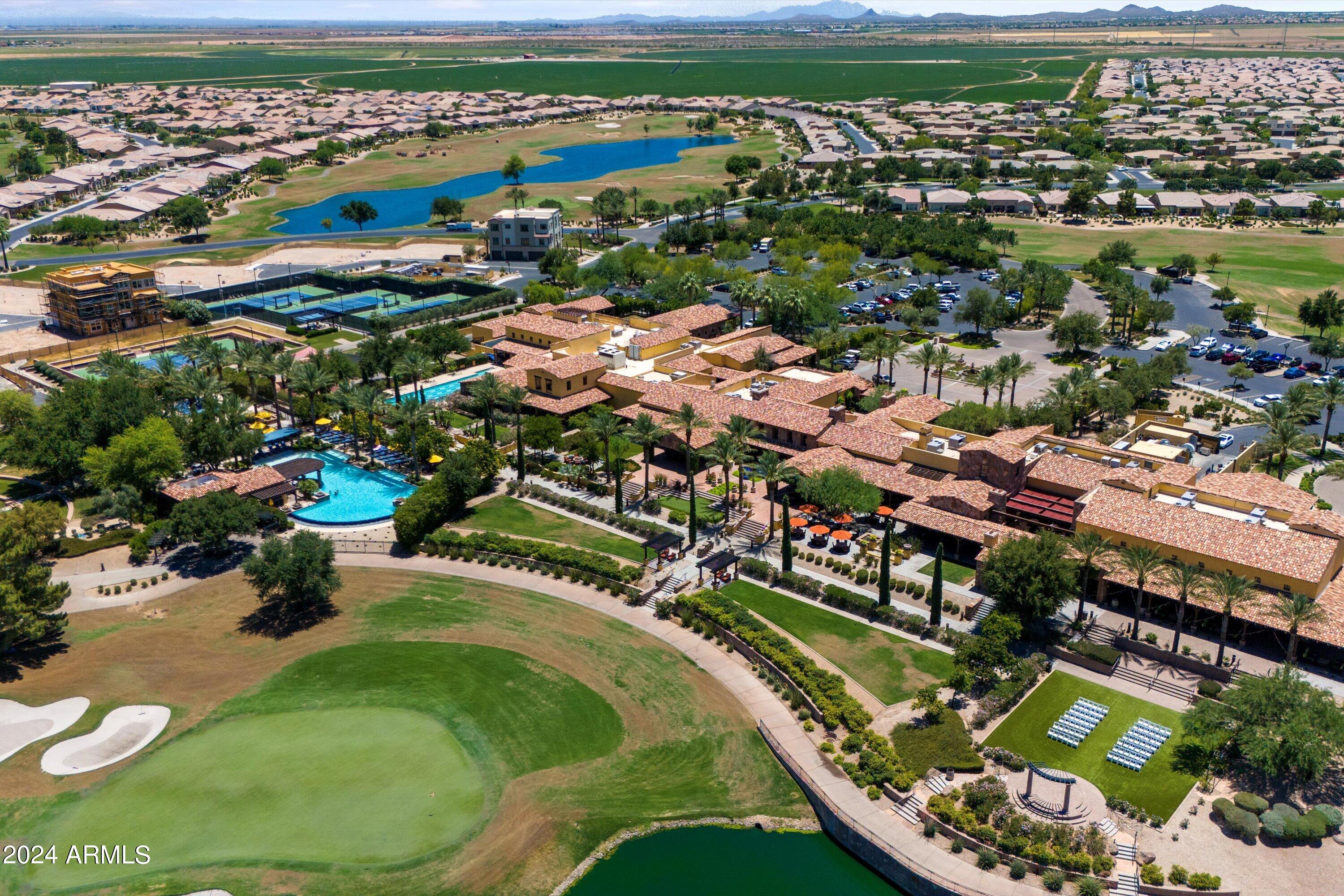 309 E SANTA LUCIA Lane