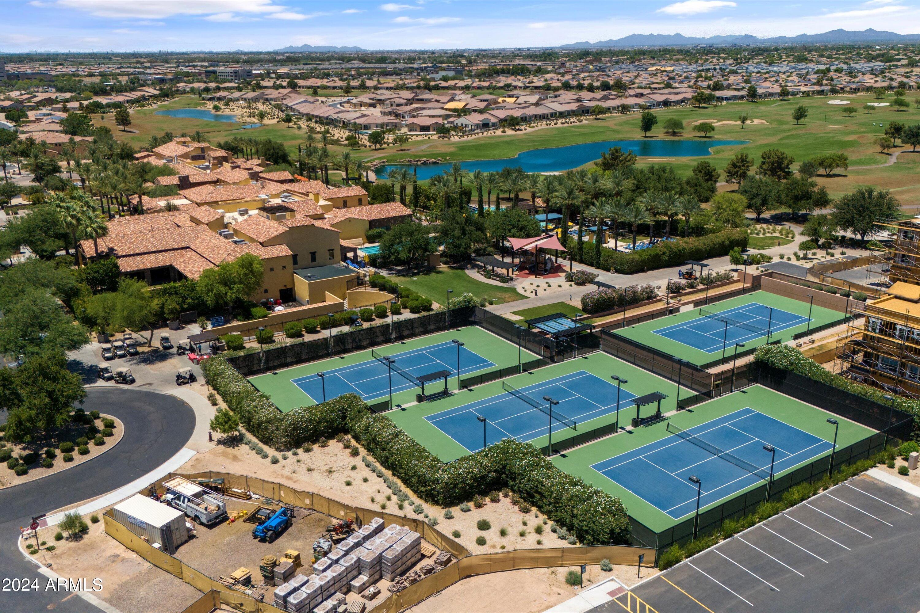 309 E SANTA LUCIA Lane