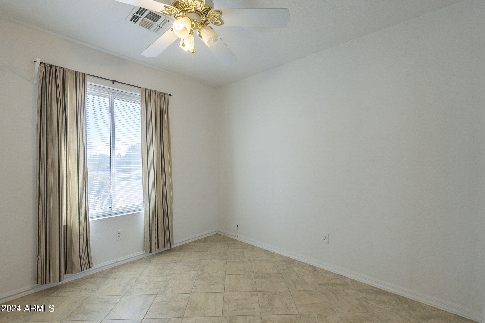 14104 S AMADO Boulevard