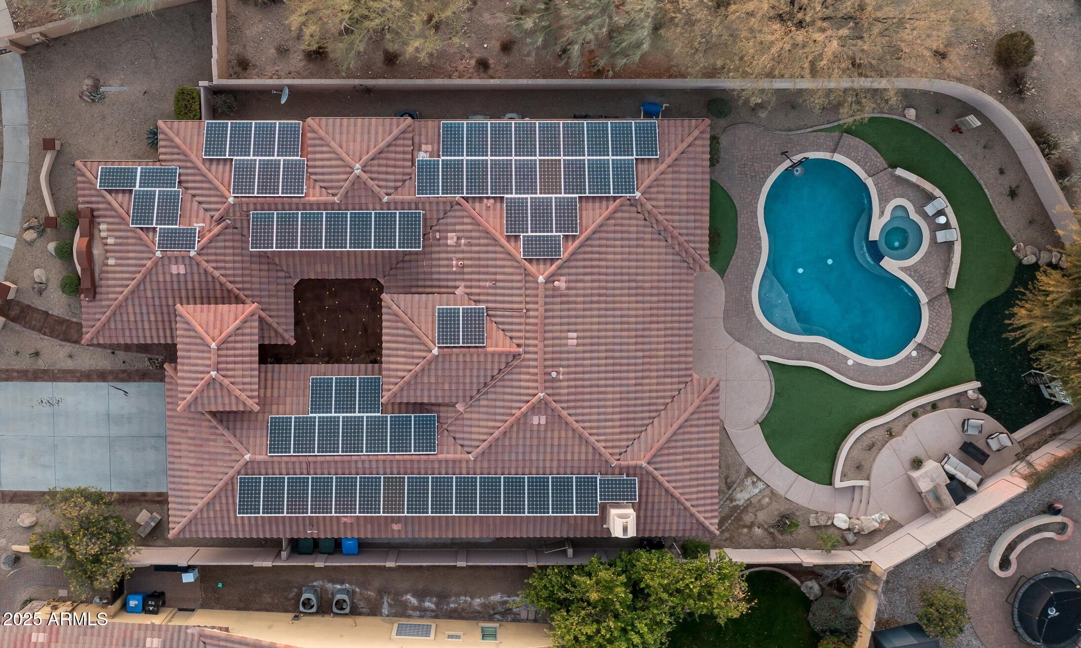 1840 W SIERRA SUNSET Trail