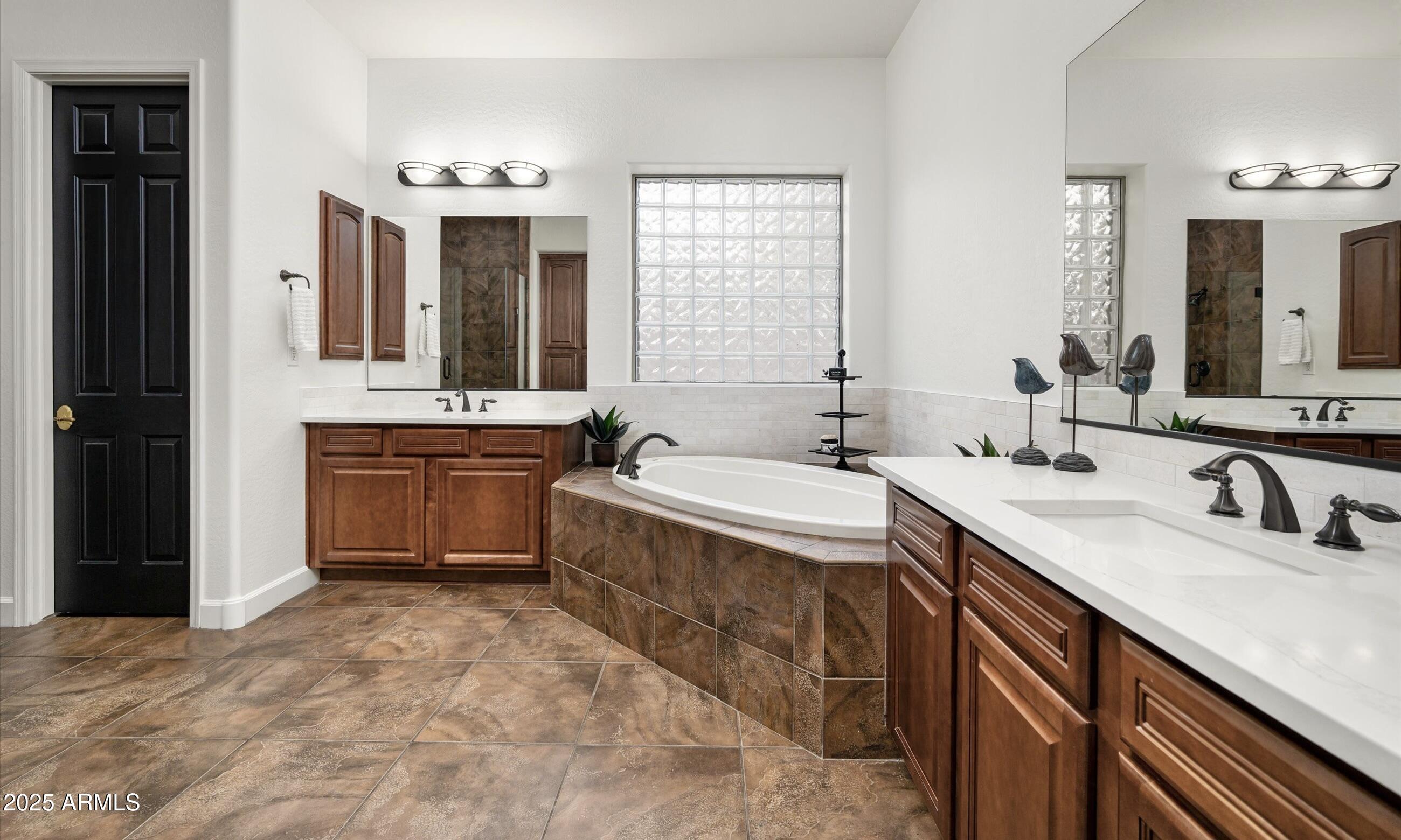 1840 W SIERRA SUNSET Trail