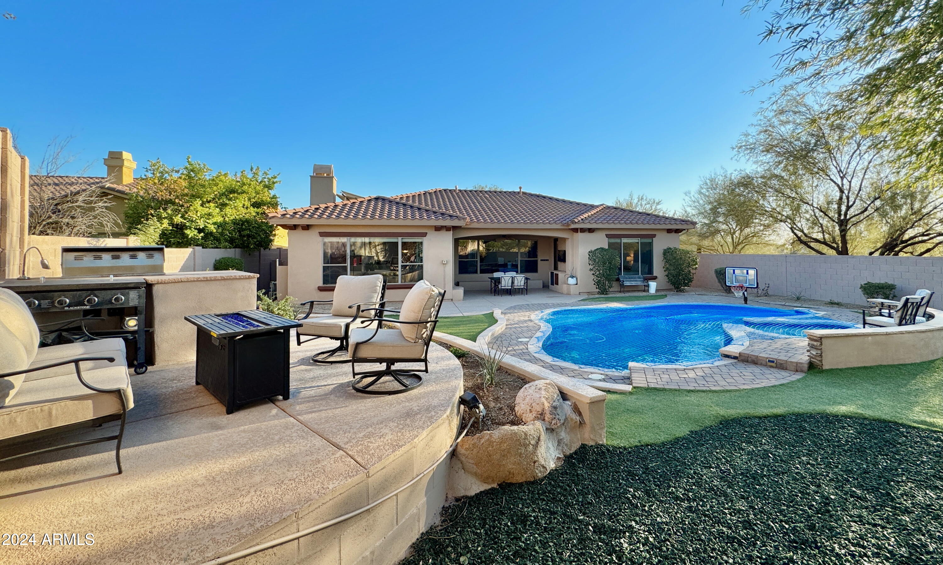 1840 W SIERRA SUNSET Trail