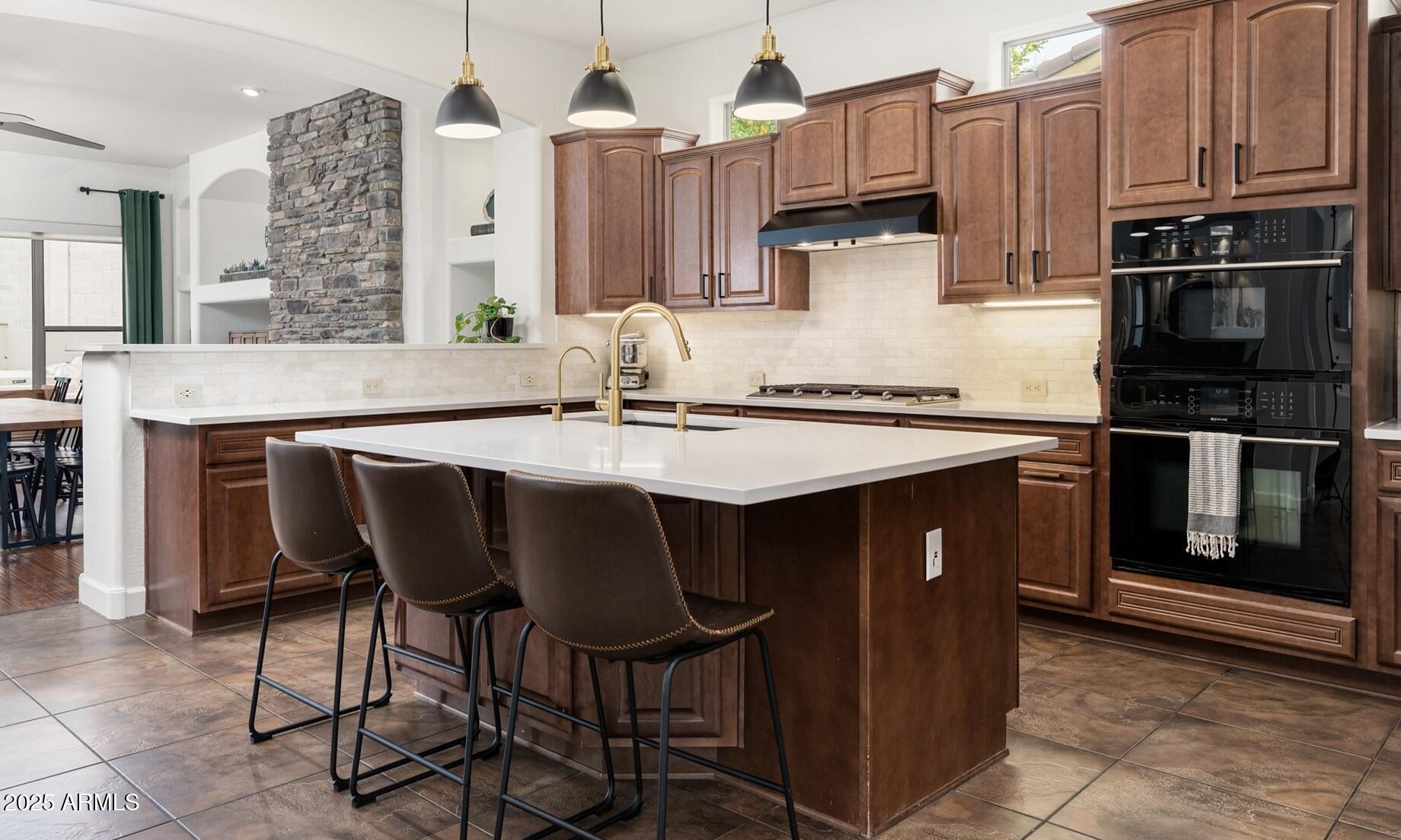 1840 W SIERRA SUNSET Trail