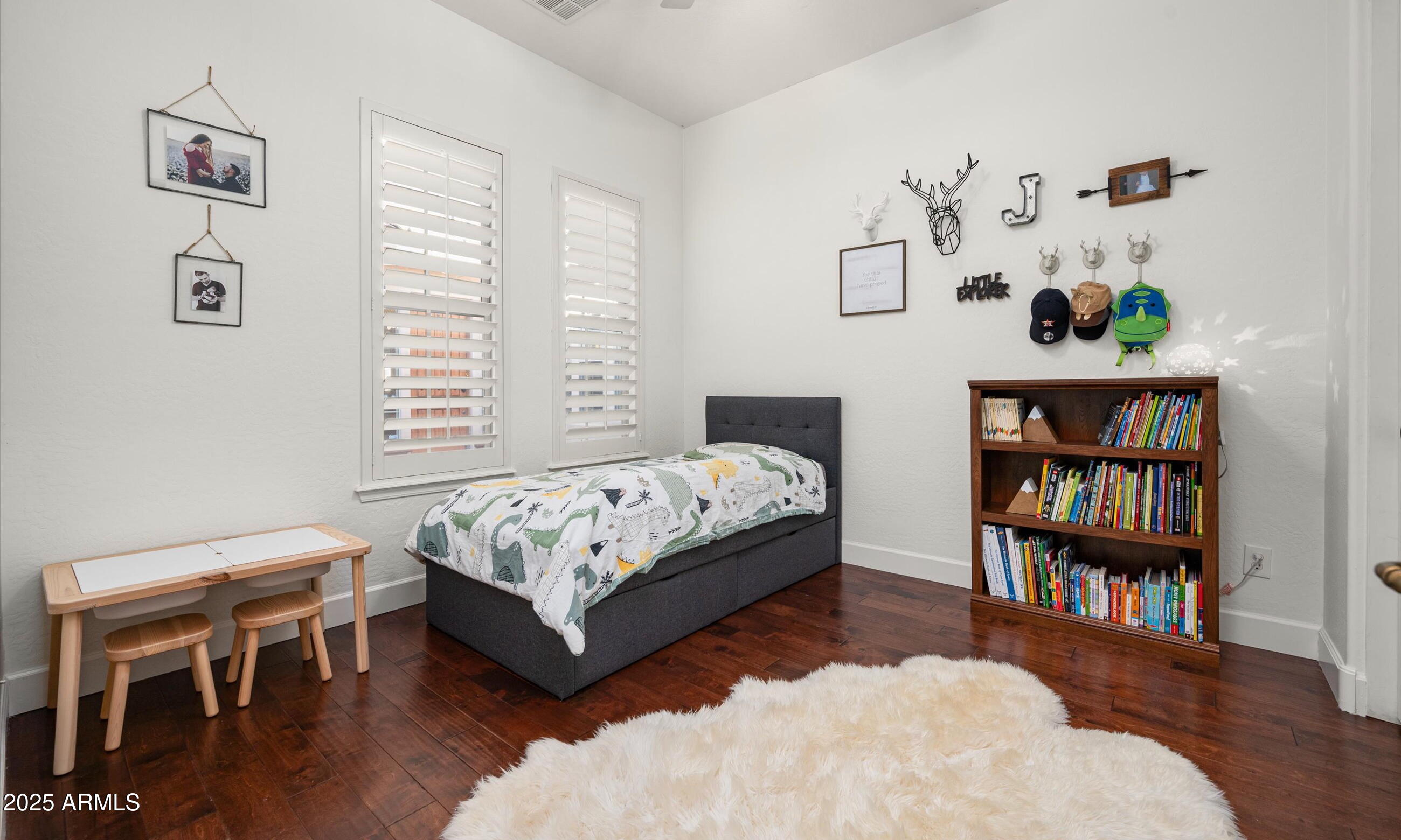 1840 W SIERRA SUNSET Trail