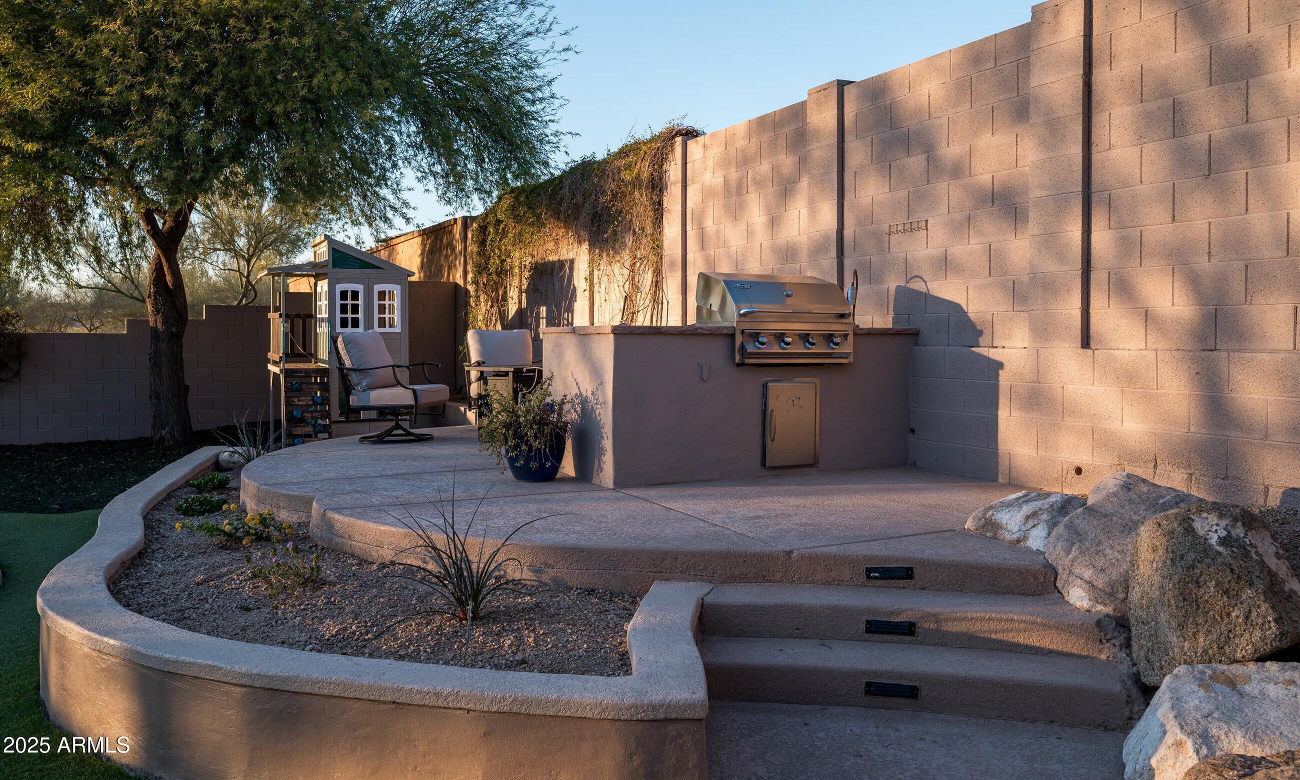 1840 W SIERRA SUNSET Trail