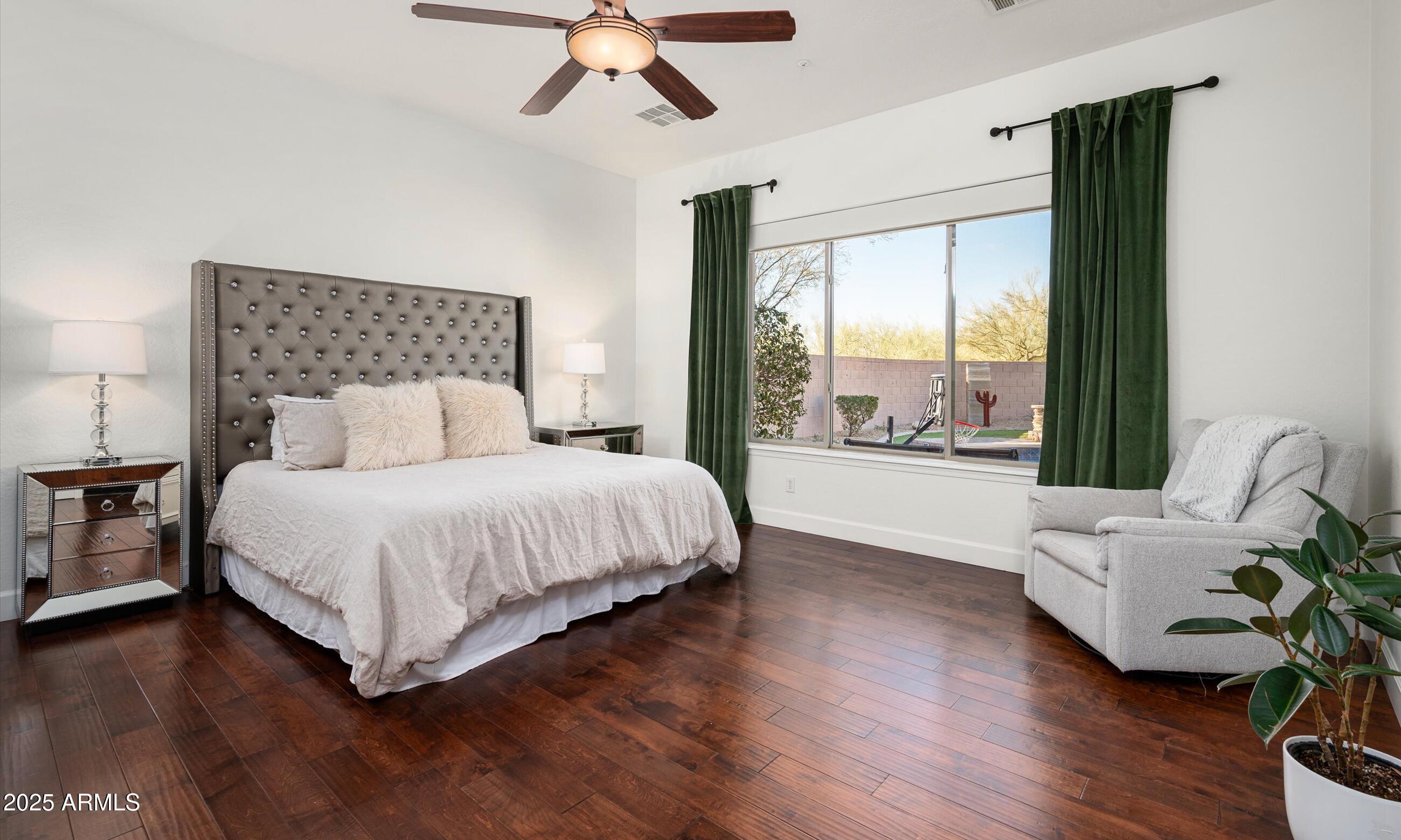 1840 W SIERRA SUNSET Trail