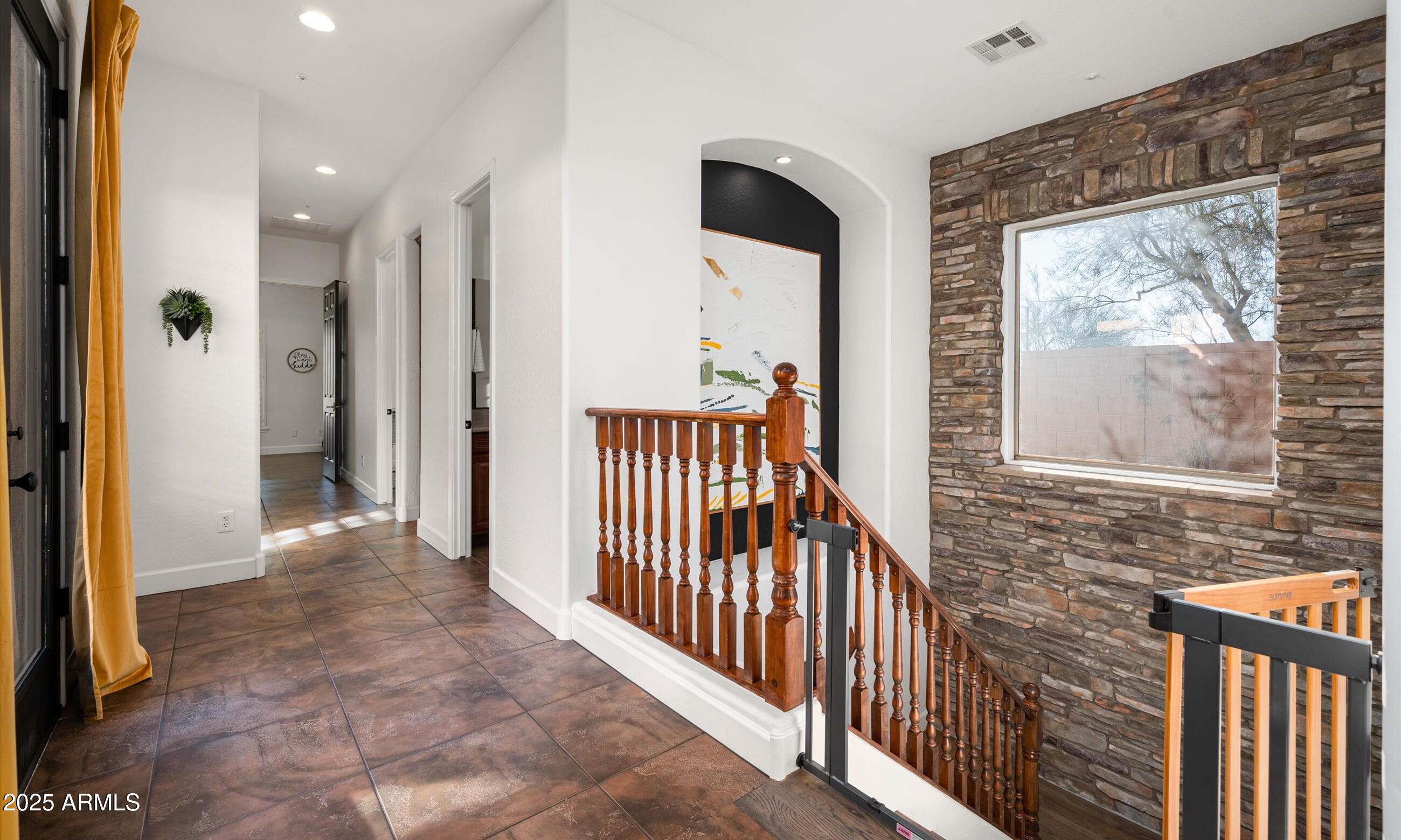 1840 W SIERRA SUNSET Trail