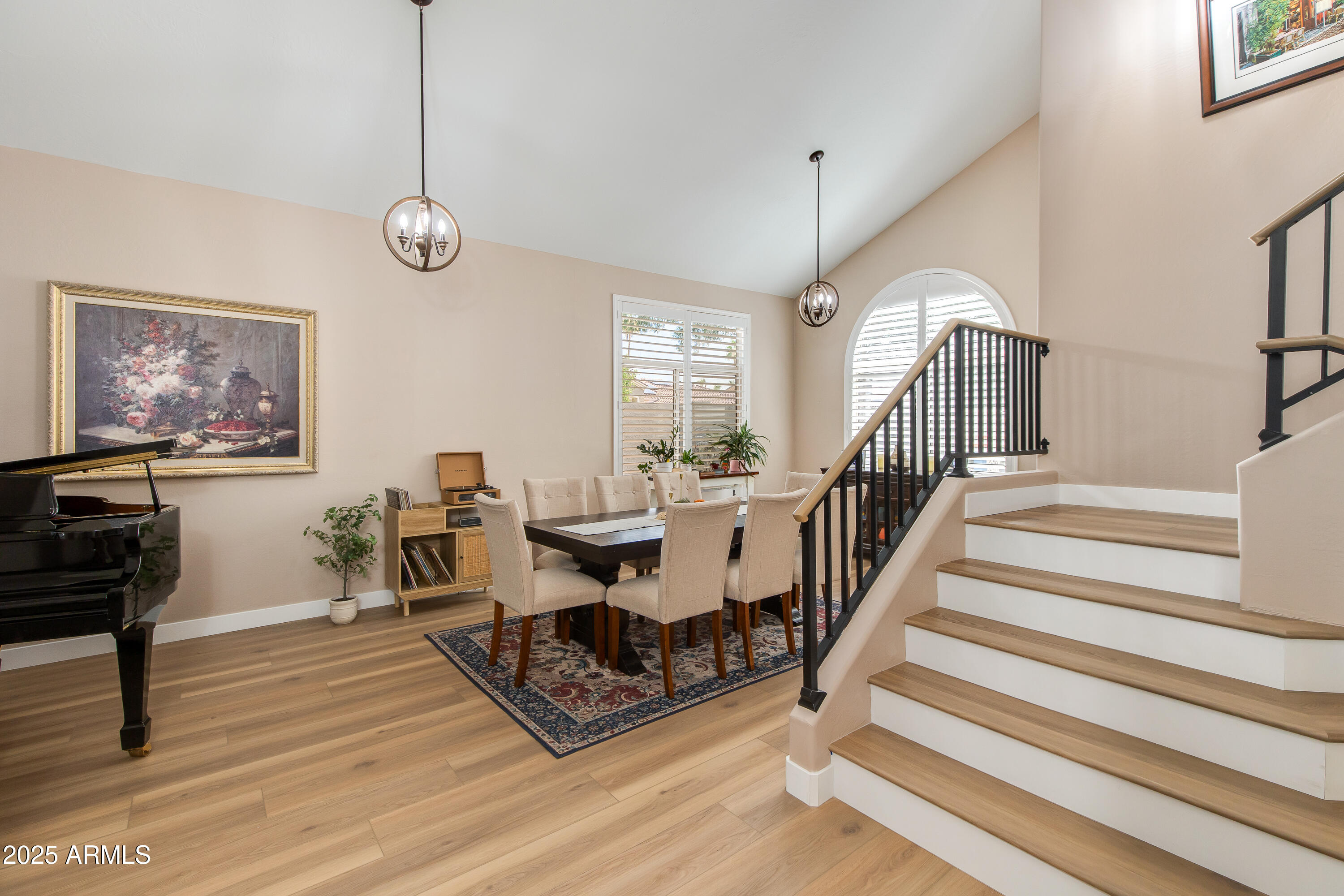 91 W BAYLOR Lane