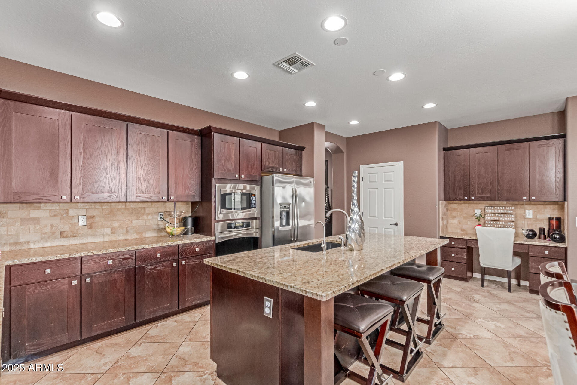 41448 N ELIANA Drive