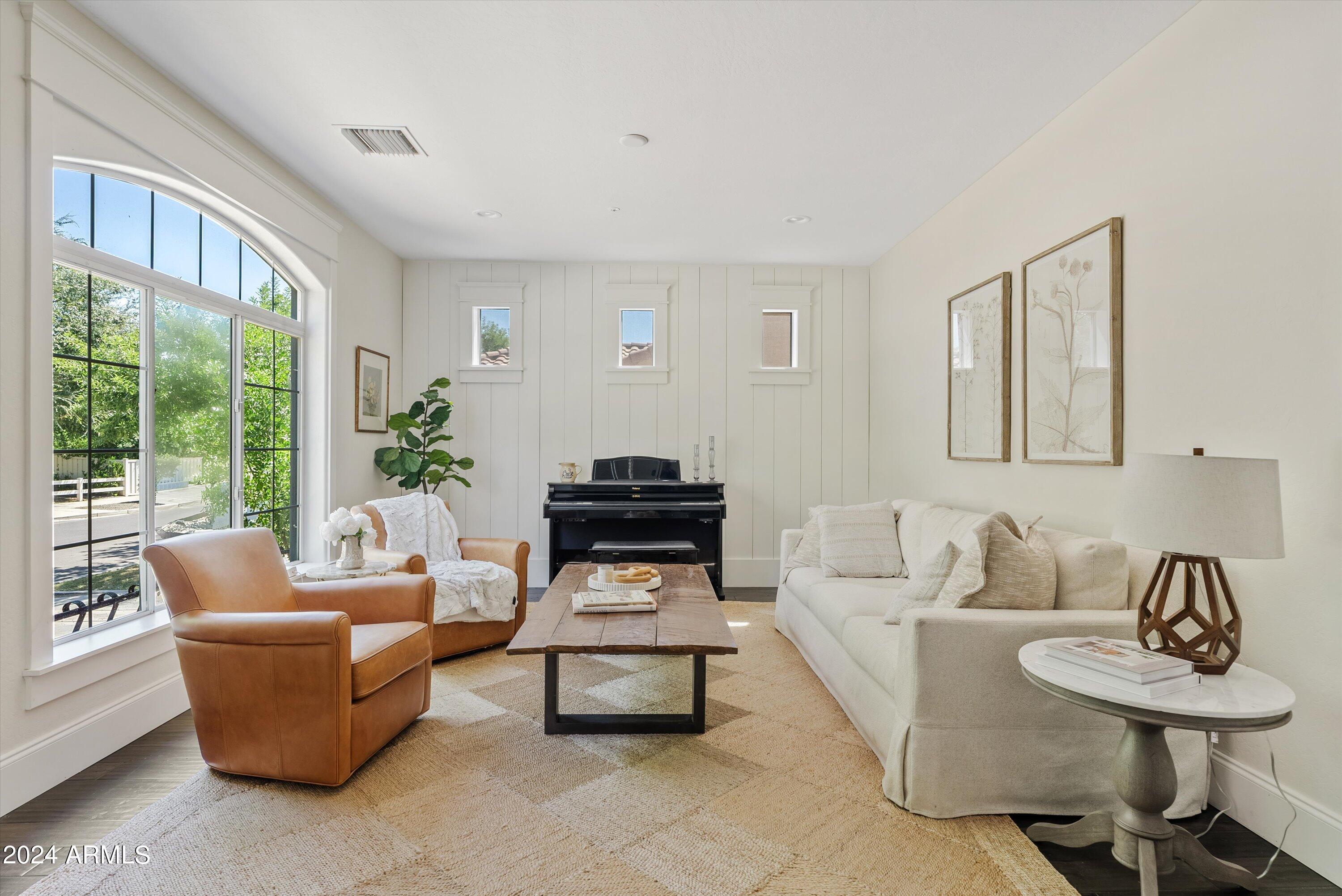 1368 S MULBERRY Street, Gilbert