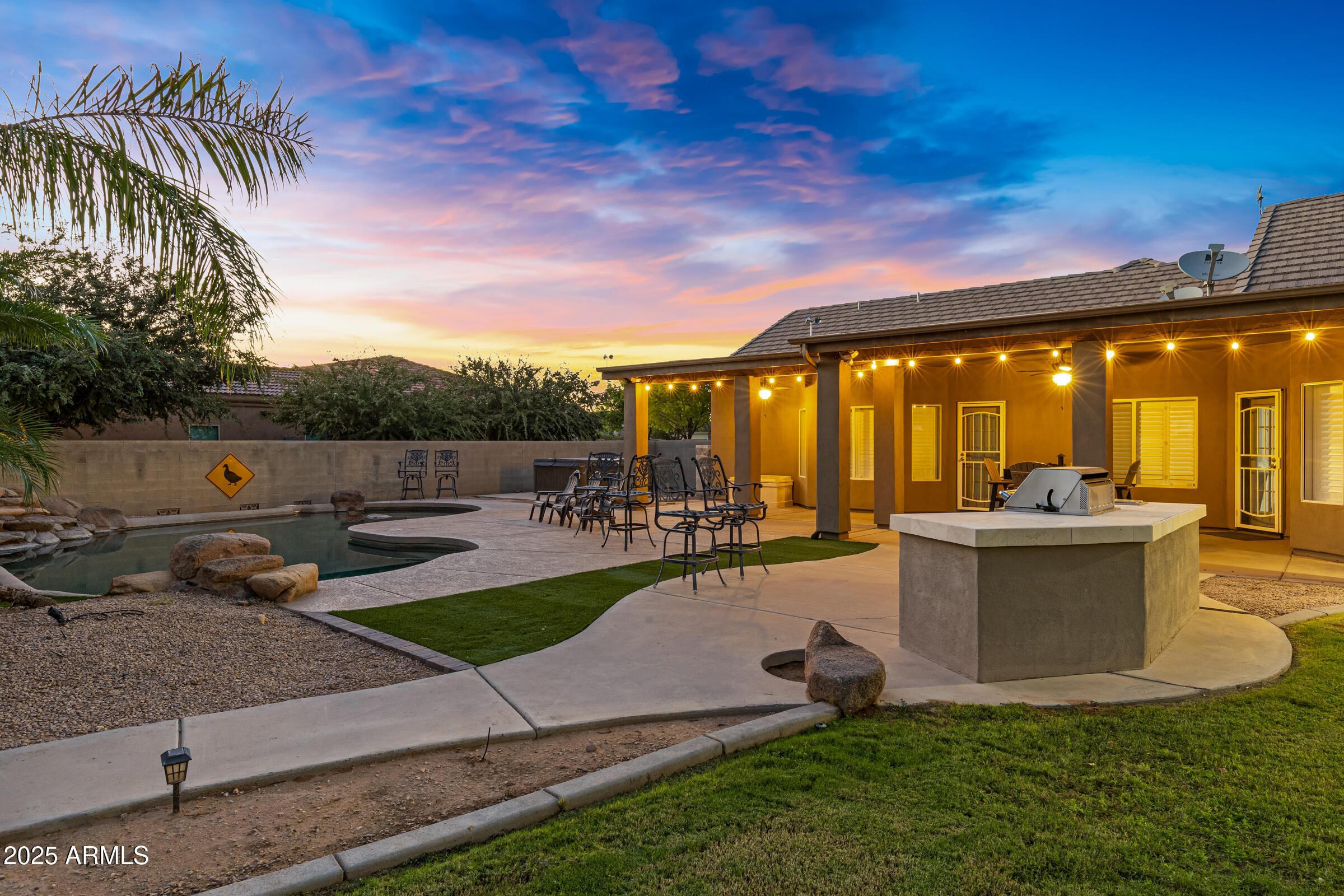 20975 E EXCELSIOR Avenue