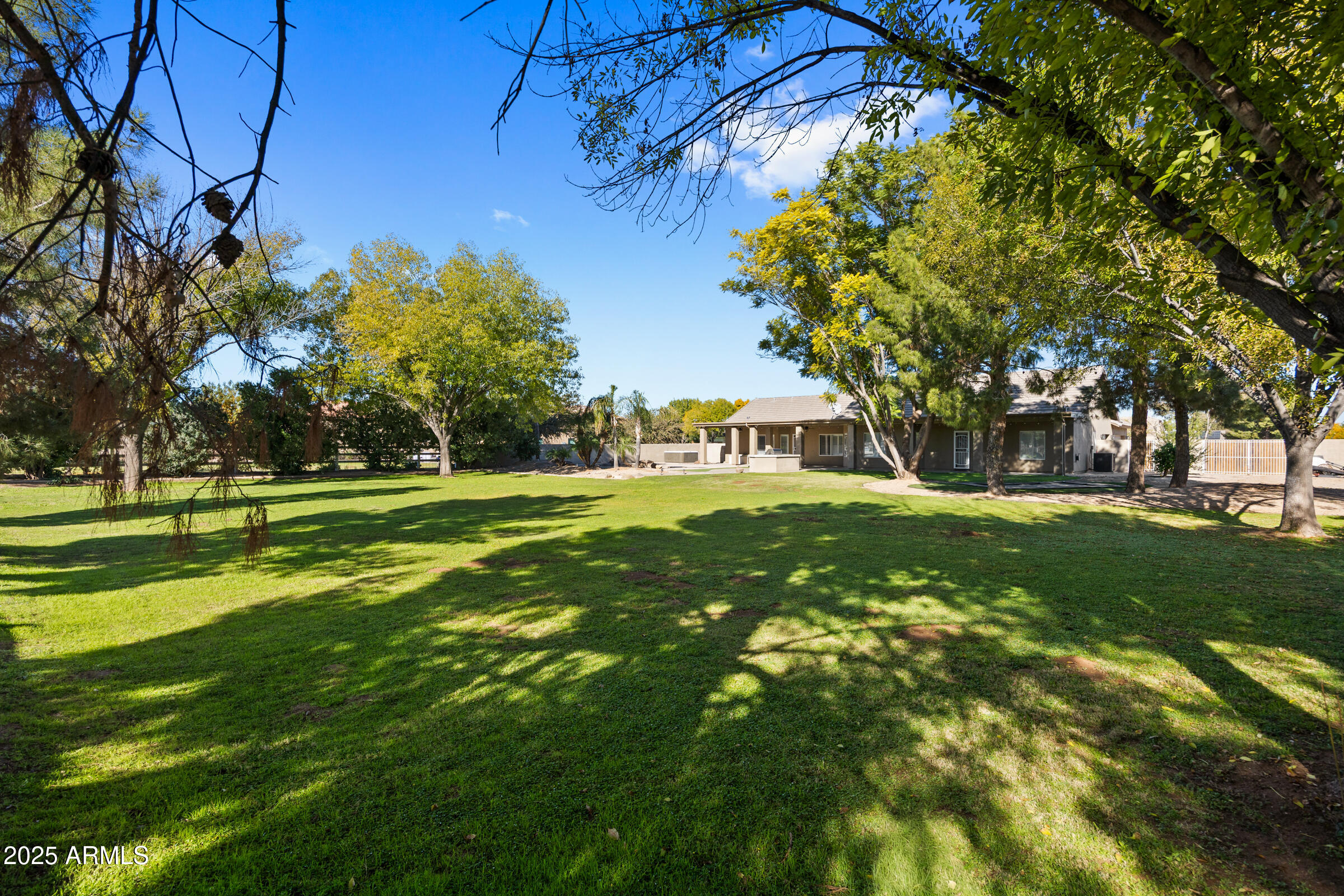 20975 E EXCELSIOR Avenue