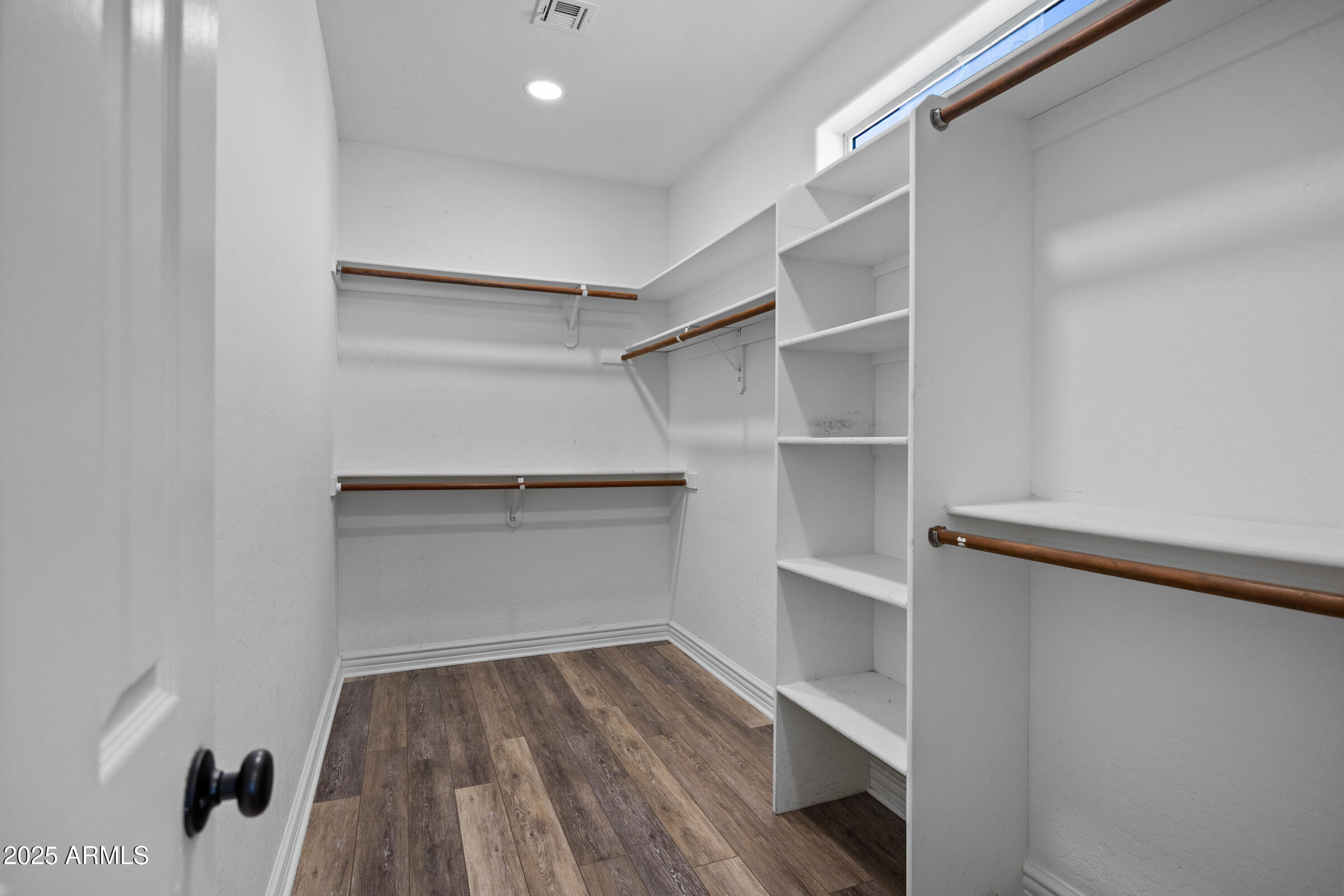 20975 E EXCELSIOR Avenue