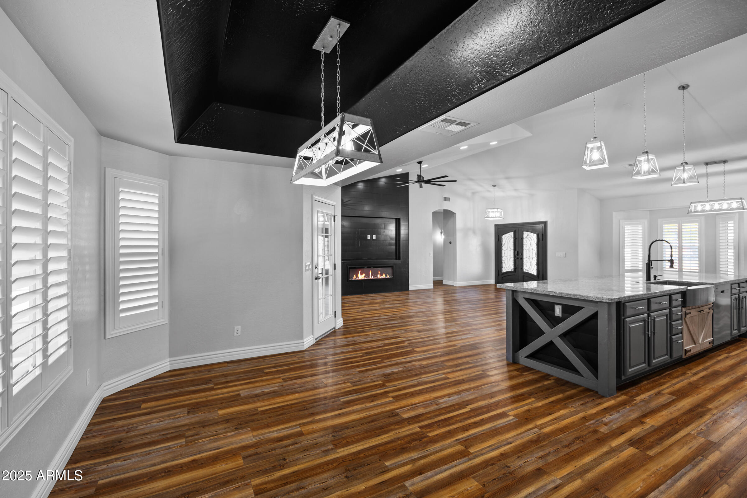 20975 E EXCELSIOR Avenue